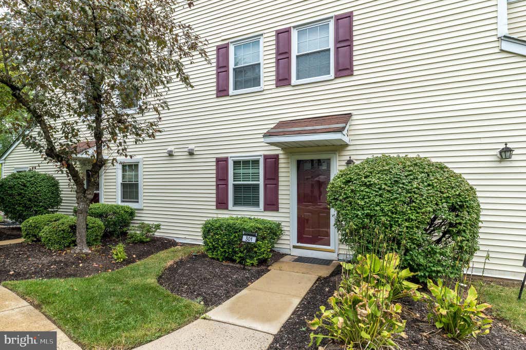Photo of 301 Steamboat Station, SOUTHAMPTON, PA 18966 (MLS # PABU2129694)