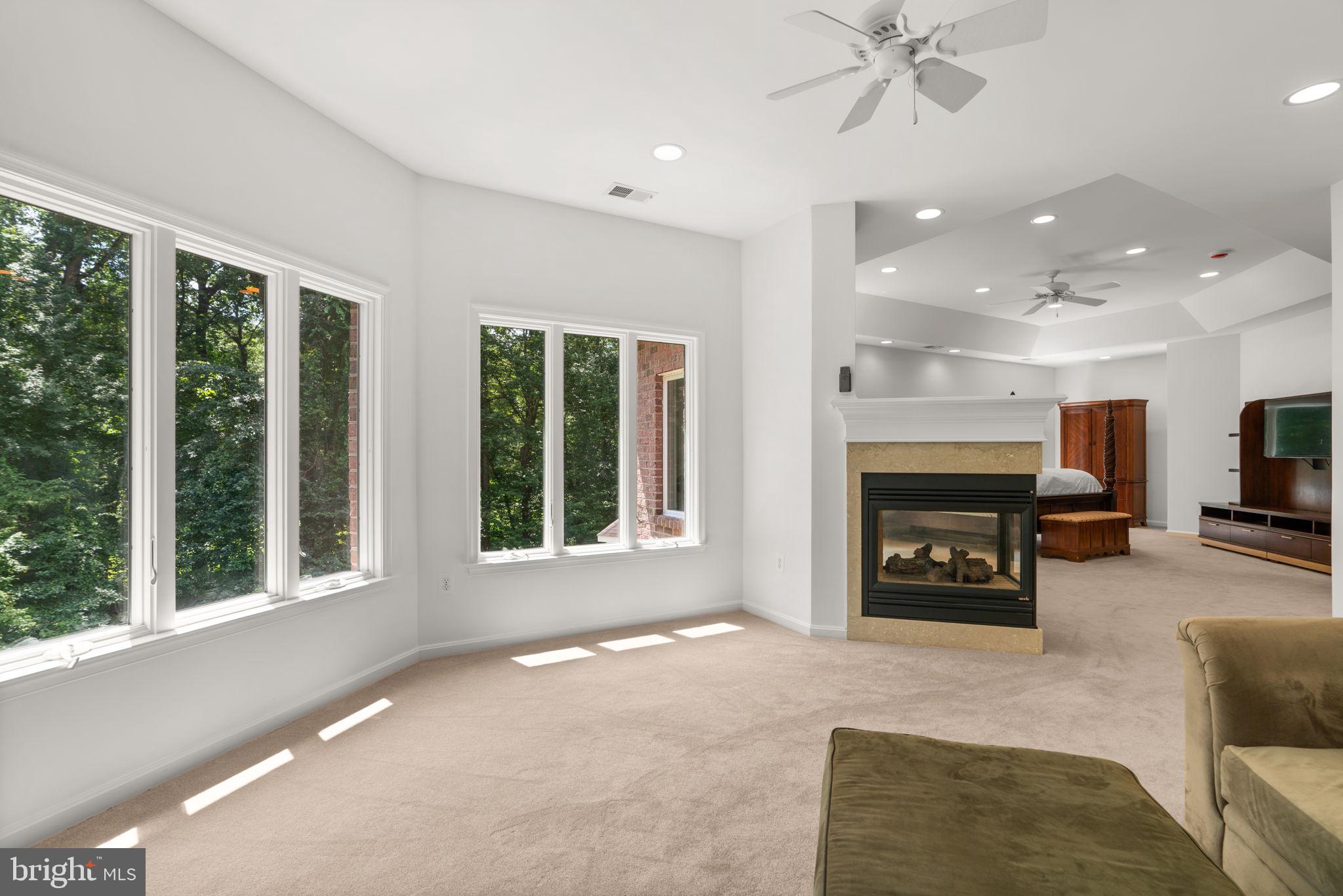 HAWKSFIELD ESTATES - Residential