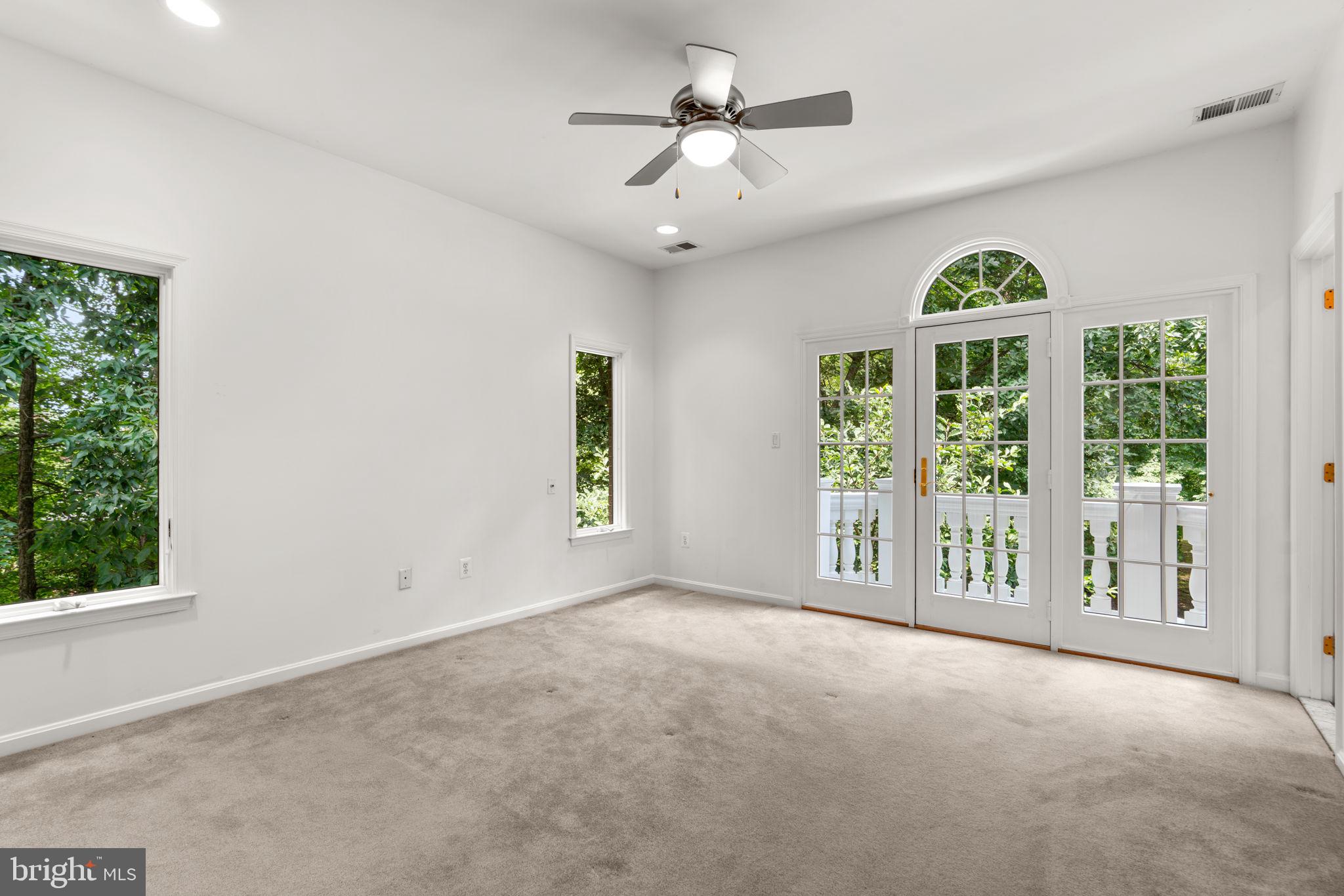 HAWKSFIELD ESTATES - Residential