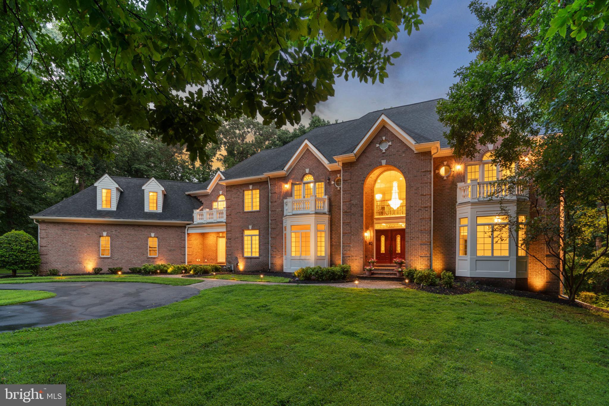 HAWKSFIELD ESTATES - Residential