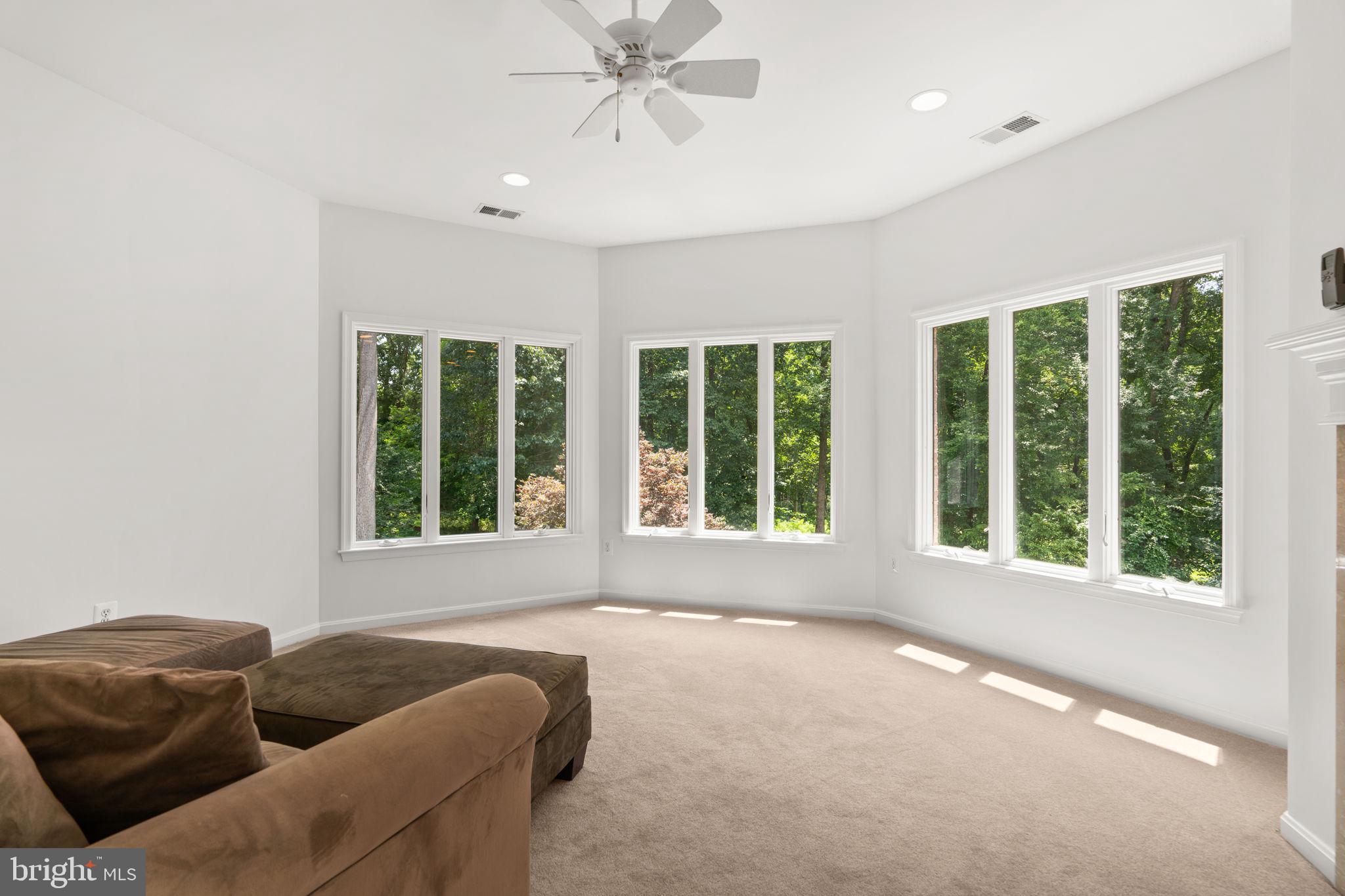 HAWKSFIELD ESTATES - Residential