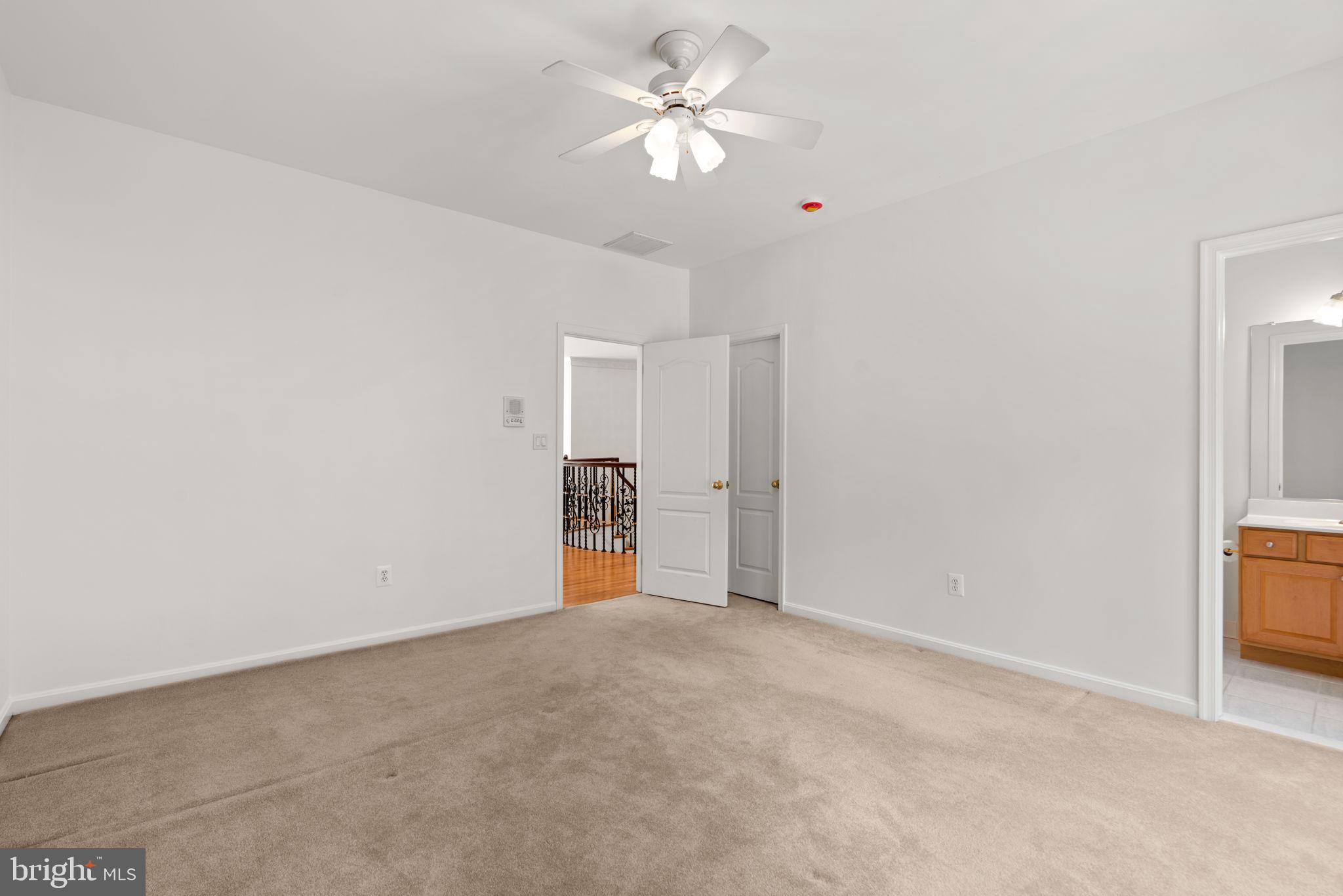 HAWKSFIELD ESTATES - Residential