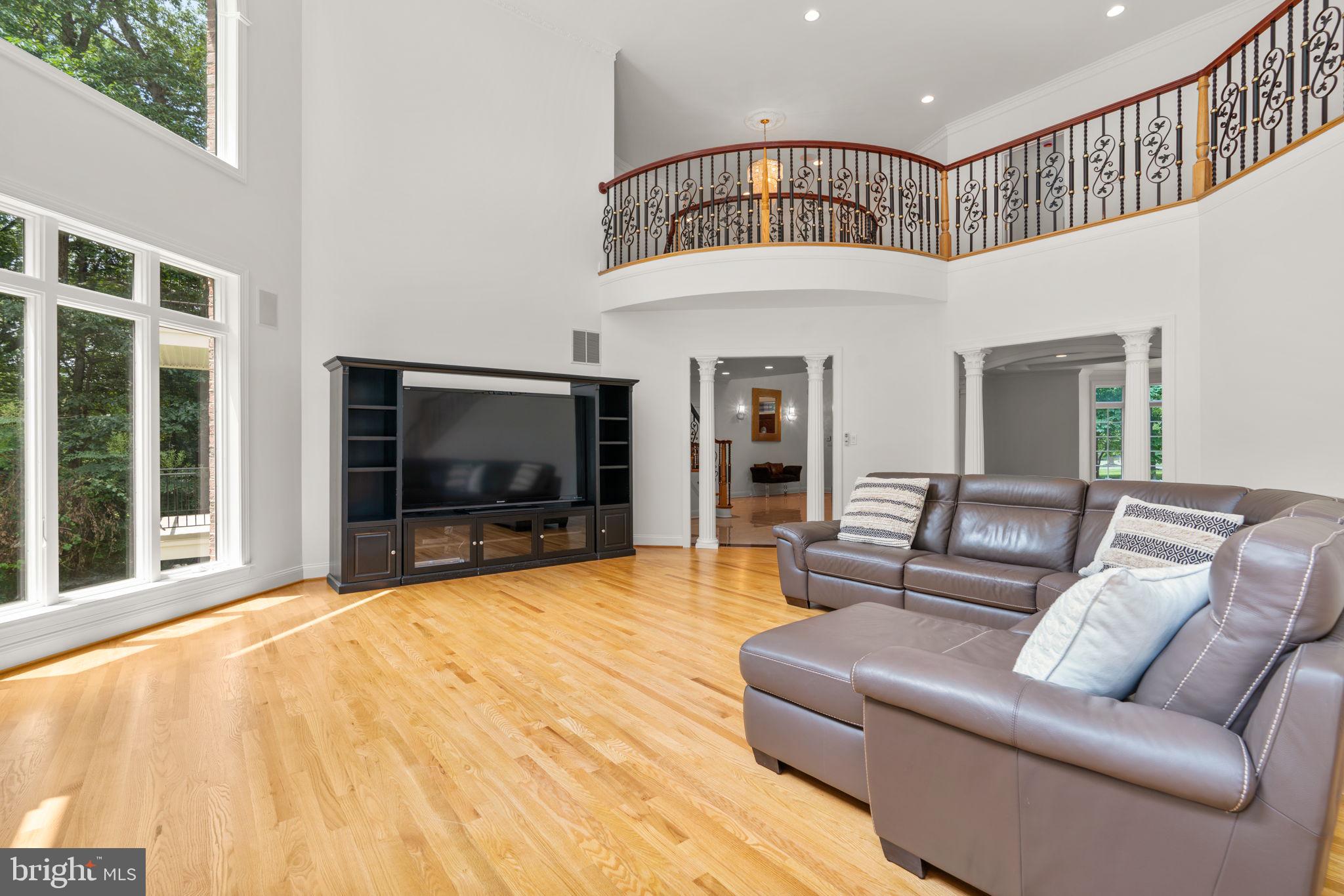 HAWKSFIELD ESTATES - Residential