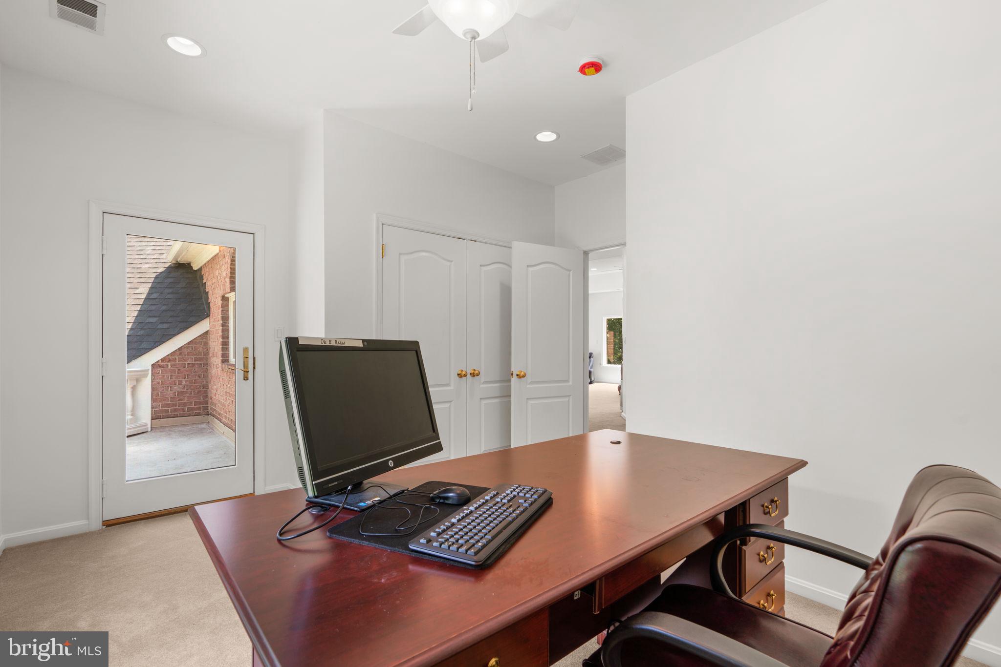 HAWKSFIELD ESTATES - Residential