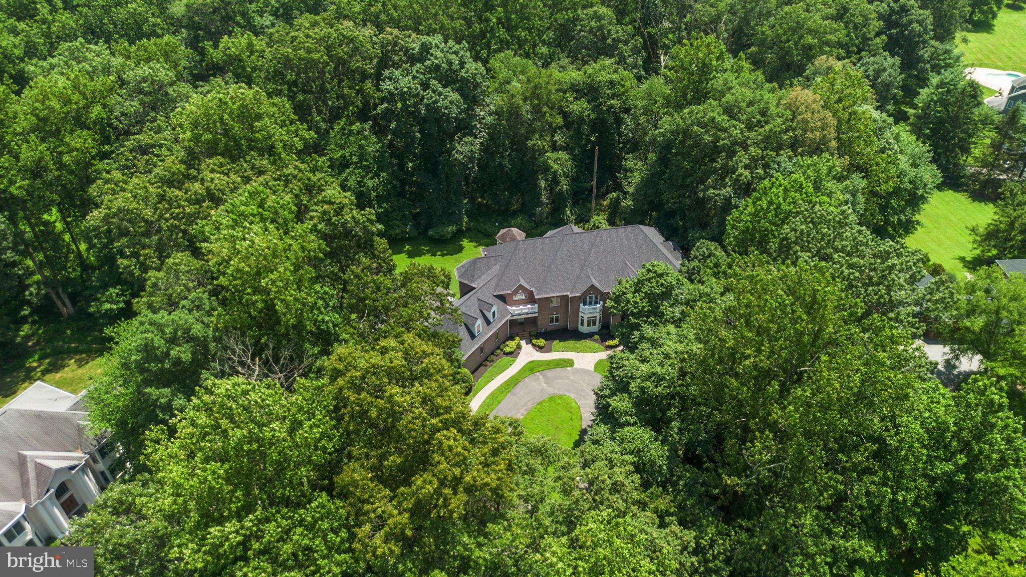 HAWKSFIELD ESTATES - Residential