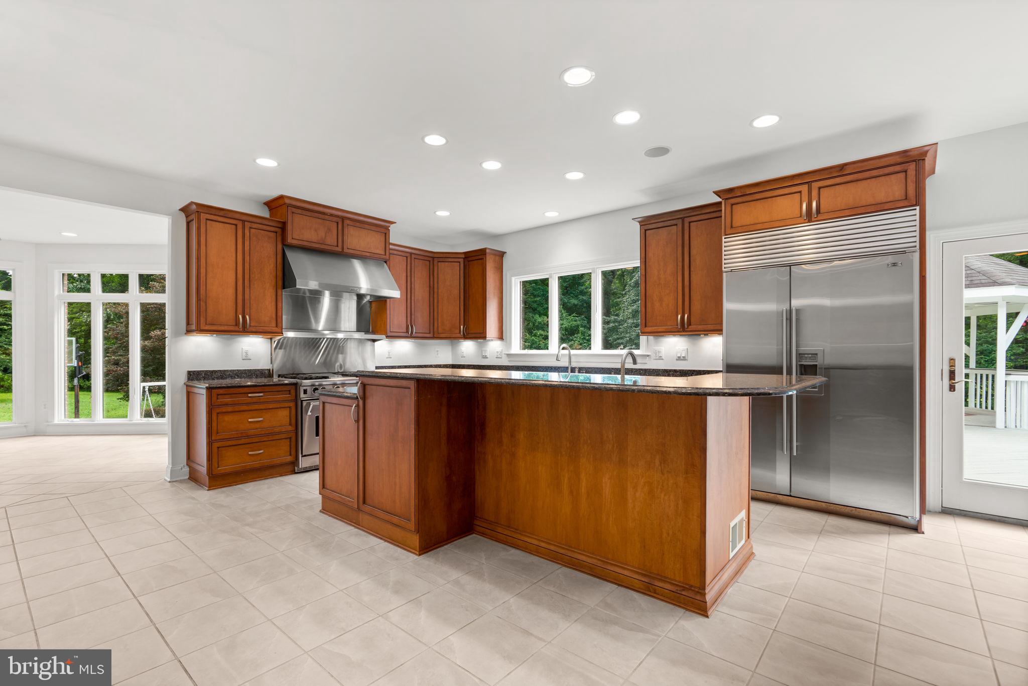 HAWKSFIELD ESTATES - Residential