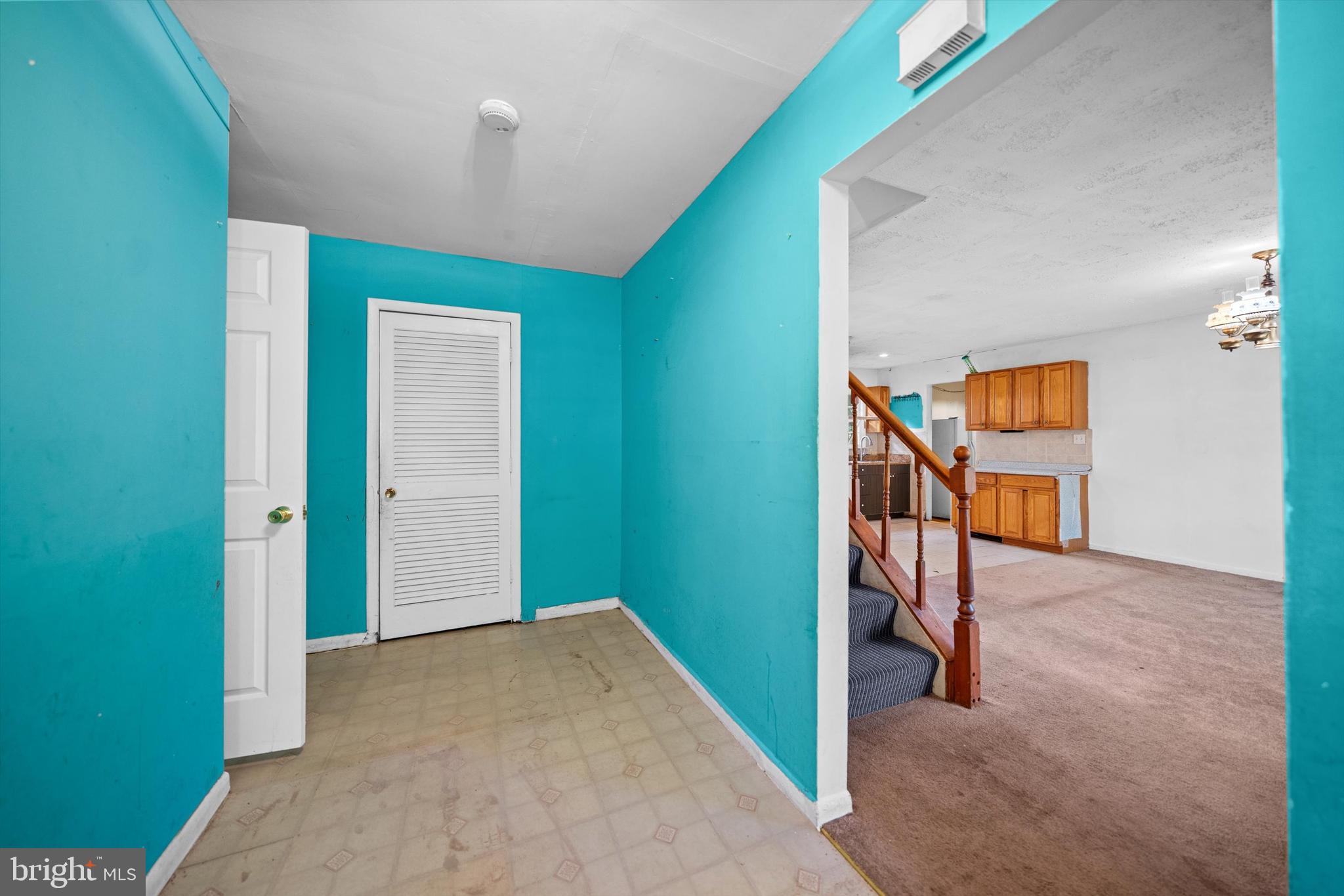 13622 ELLENDALE DRIVE