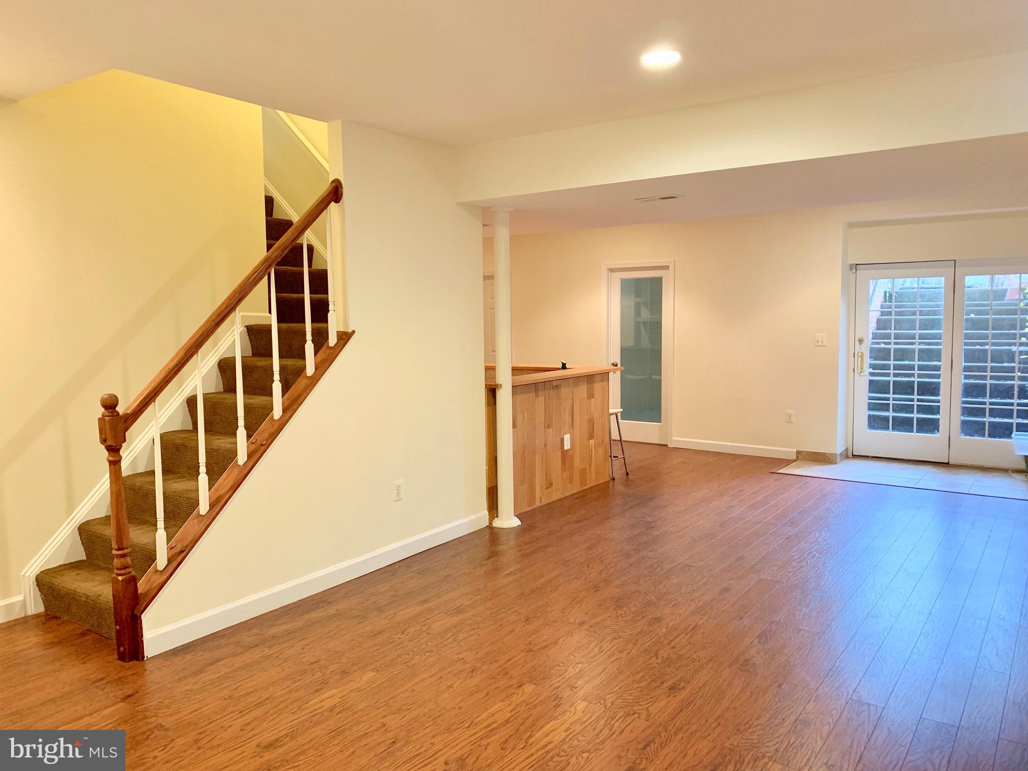 BELMONT COUNTRY CLUB - Residential Lease