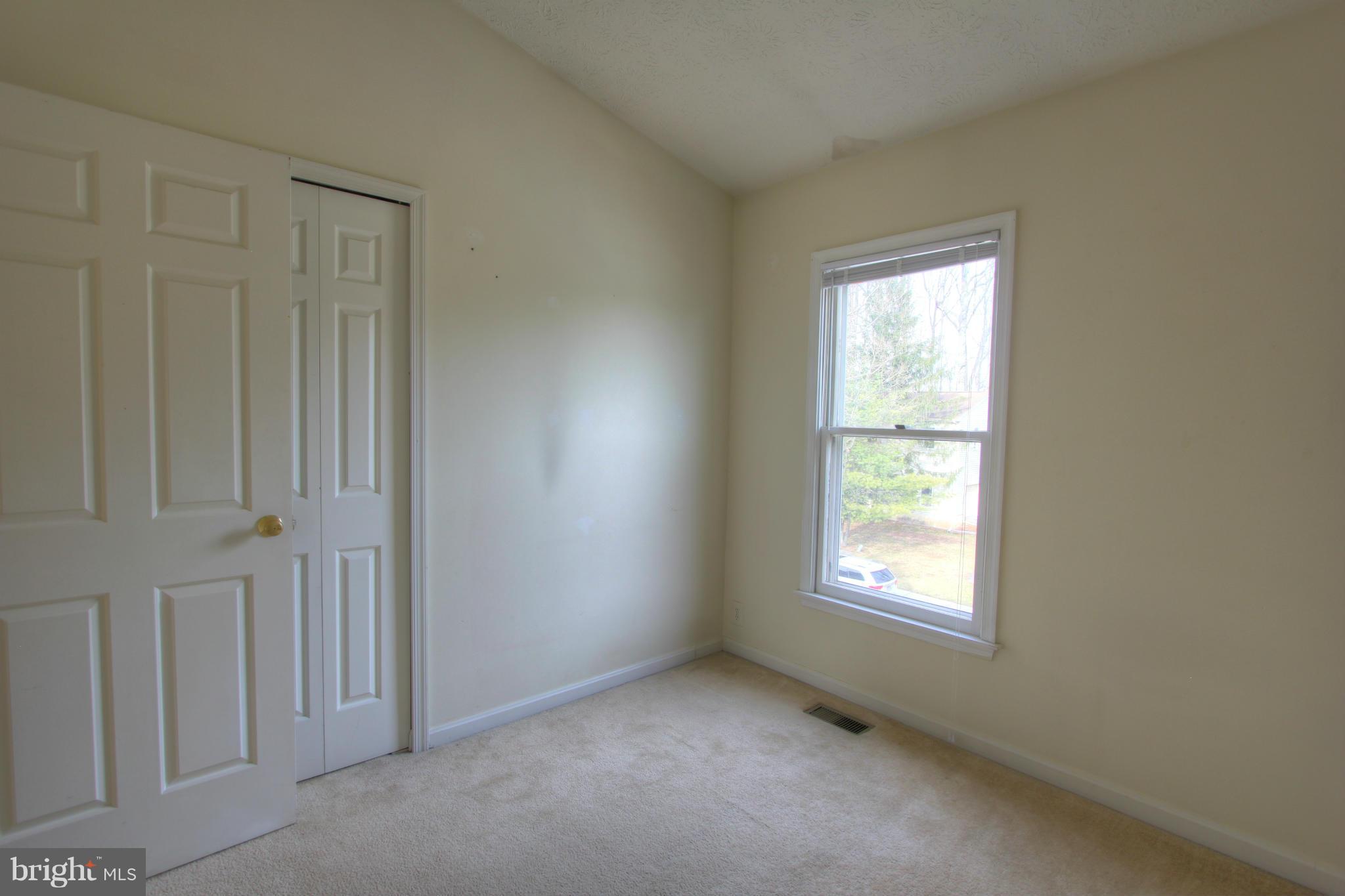 CEDAR WOODS - Residential Lease