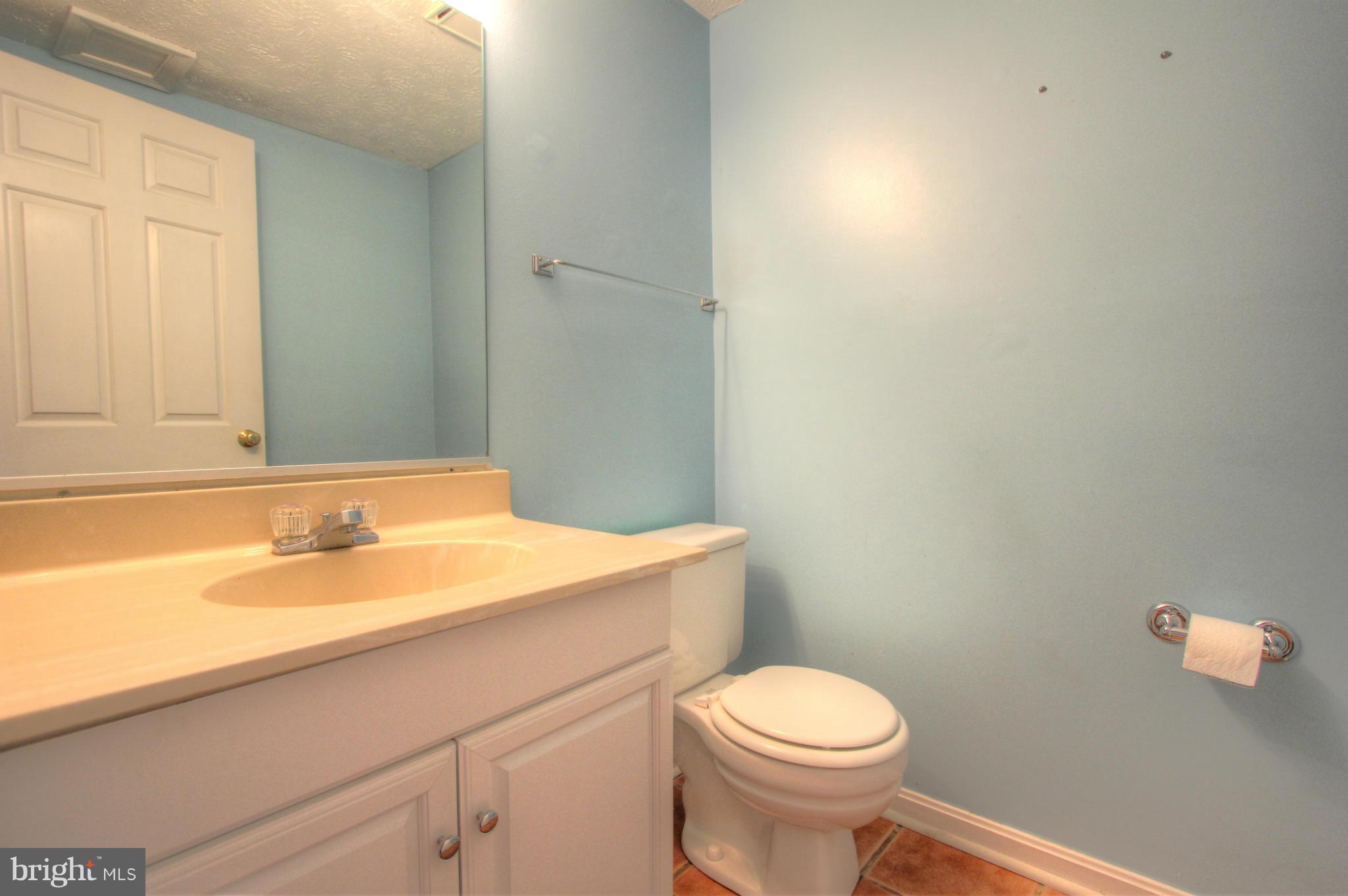 CEDAR WOODS - Residential Lease