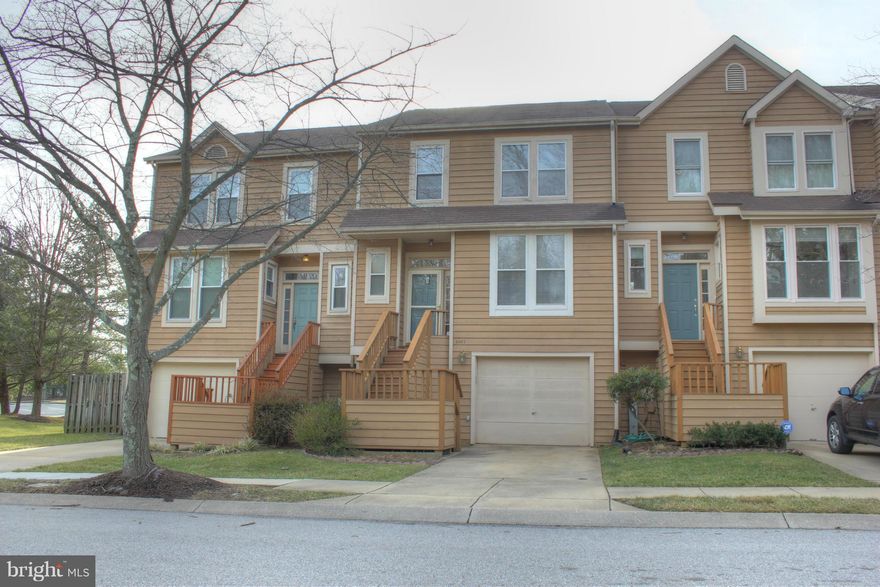 Three finished level town home. Features include: 3 bedroom, 2 full, 2 half baths. Master Suite, private deck, vaulted ceilings.  Eat in kitchen w/slider to large deck. Lower level rec room w/fireplace, walkout to fenced yard. Driveway w/1 Car Garage. Located minutes from APL, Ft/NSA, Rt32&29, downtown shopping & entertainment.Conv Columbia location but No CPRA taxes. Available for quick occupancy