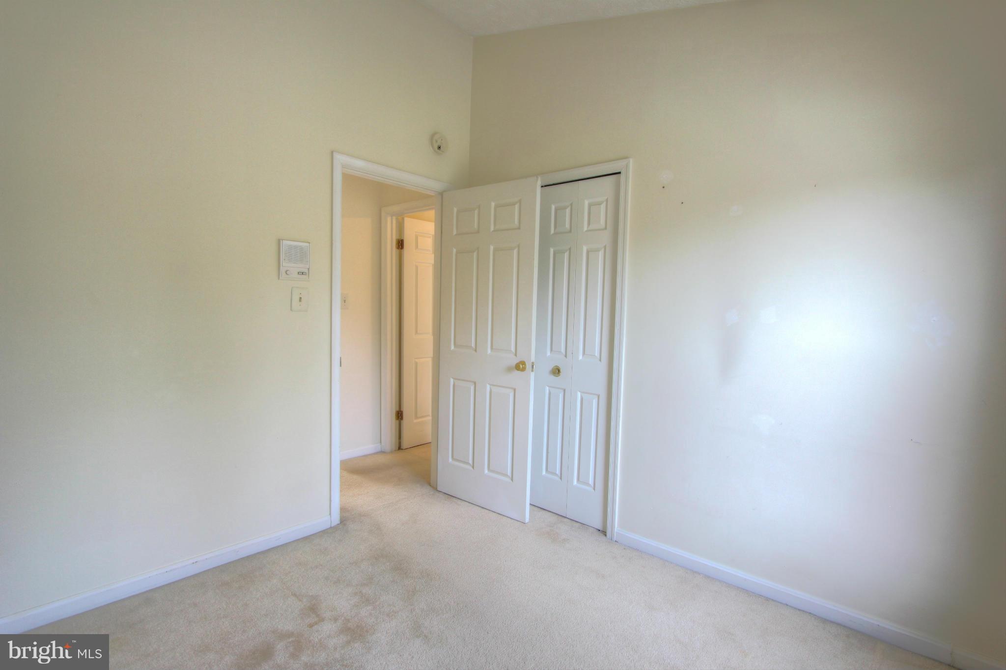 CEDAR WOODS - Residential Lease