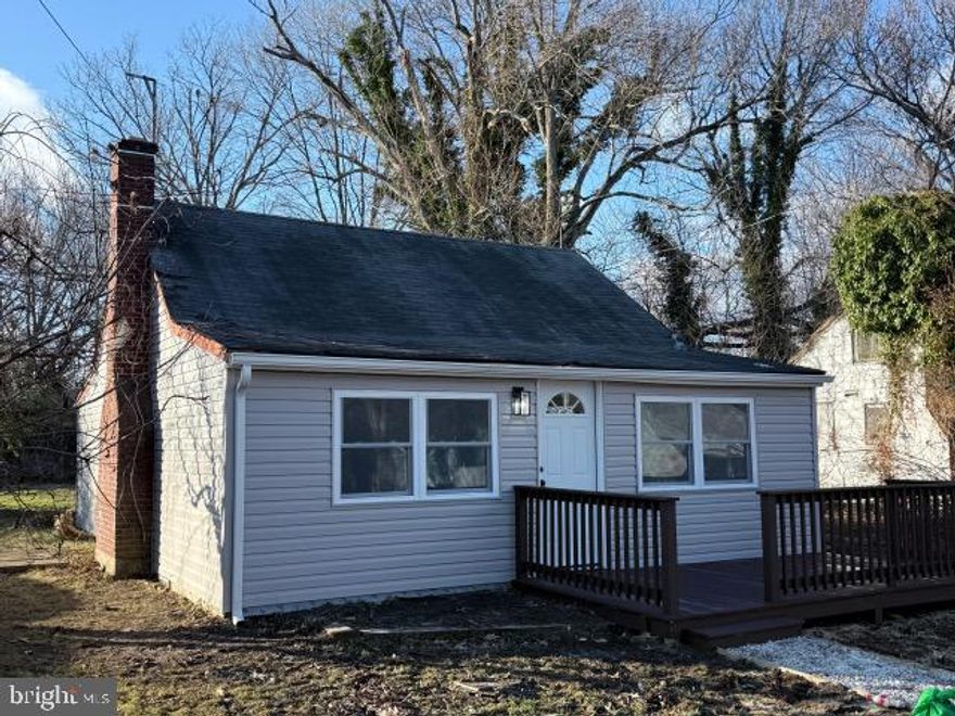 Experience easy living in this beautifully updated 2-bedroom, 1-bath bungalow located in a picturesque waterfront community. Inside, you’ll find new flooring, quartz countertops, and stainless steel appliances and fixtures that elevate the home’s modern appeal. Whether you’re looking for a peaceful retreat or a stylish everyday home, this bungalow offers the perfect blend of comfort, simplicity, and coastal charm.