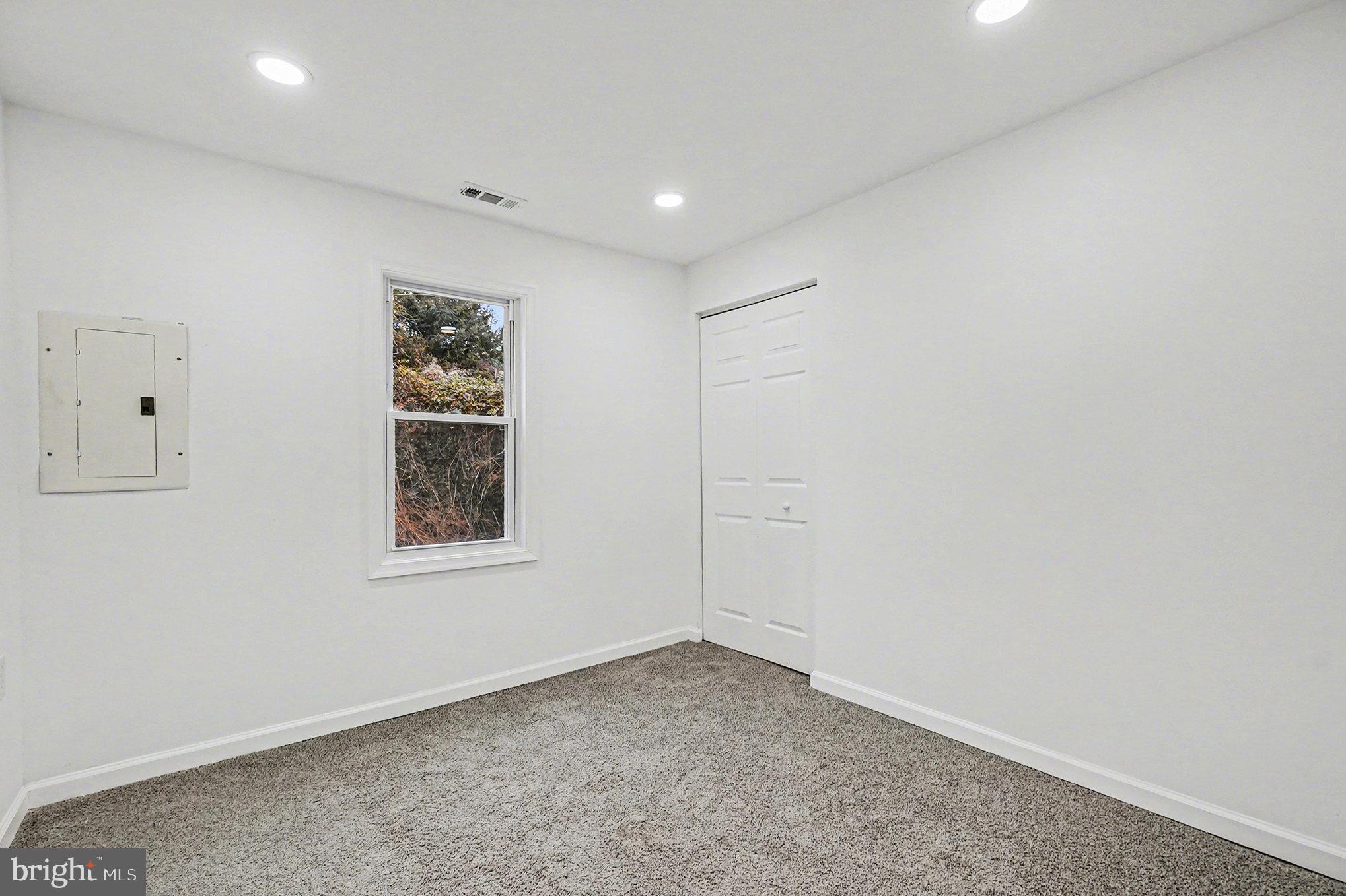 RED POINT BEACH - Residential