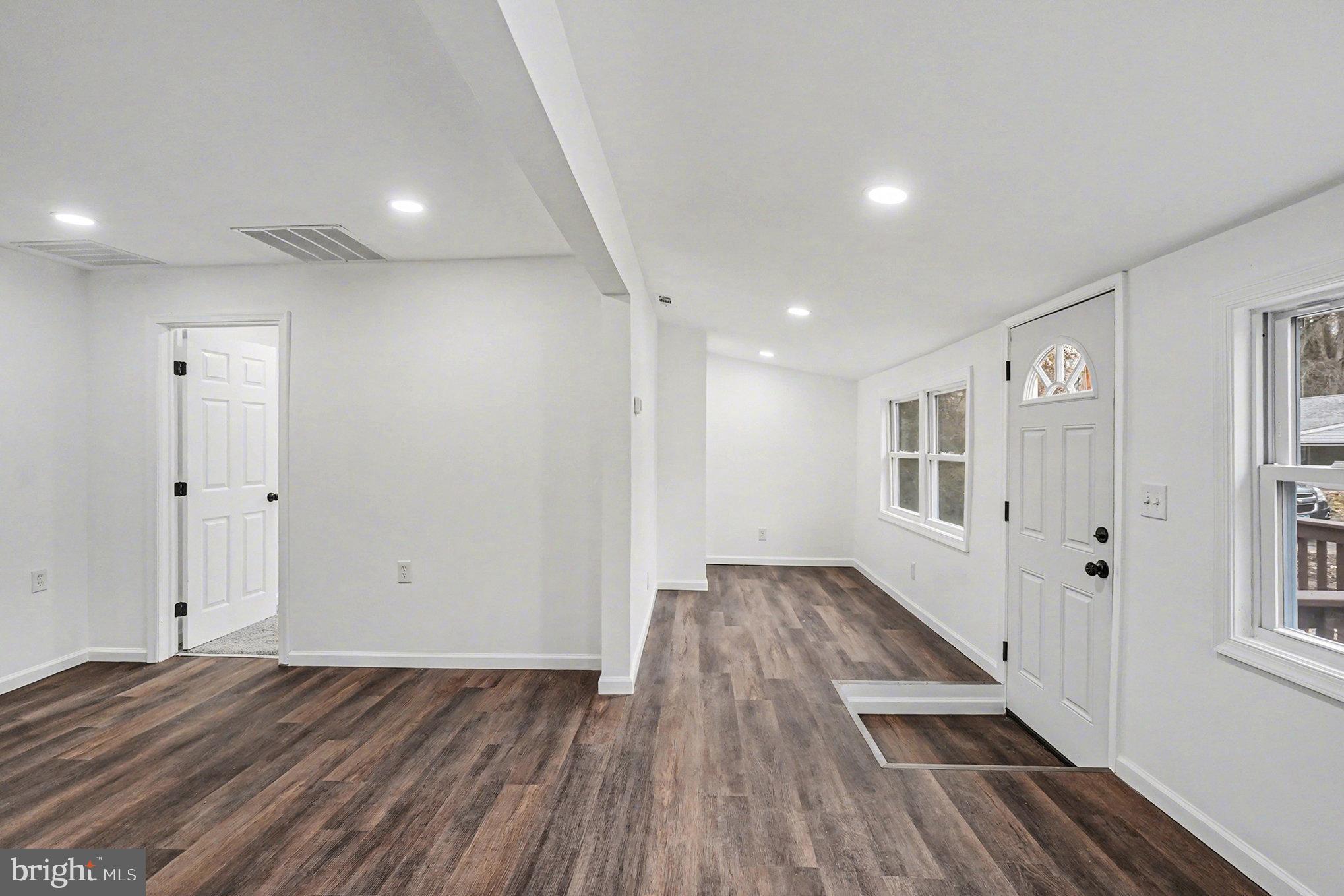 RED POINT BEACH - Residential