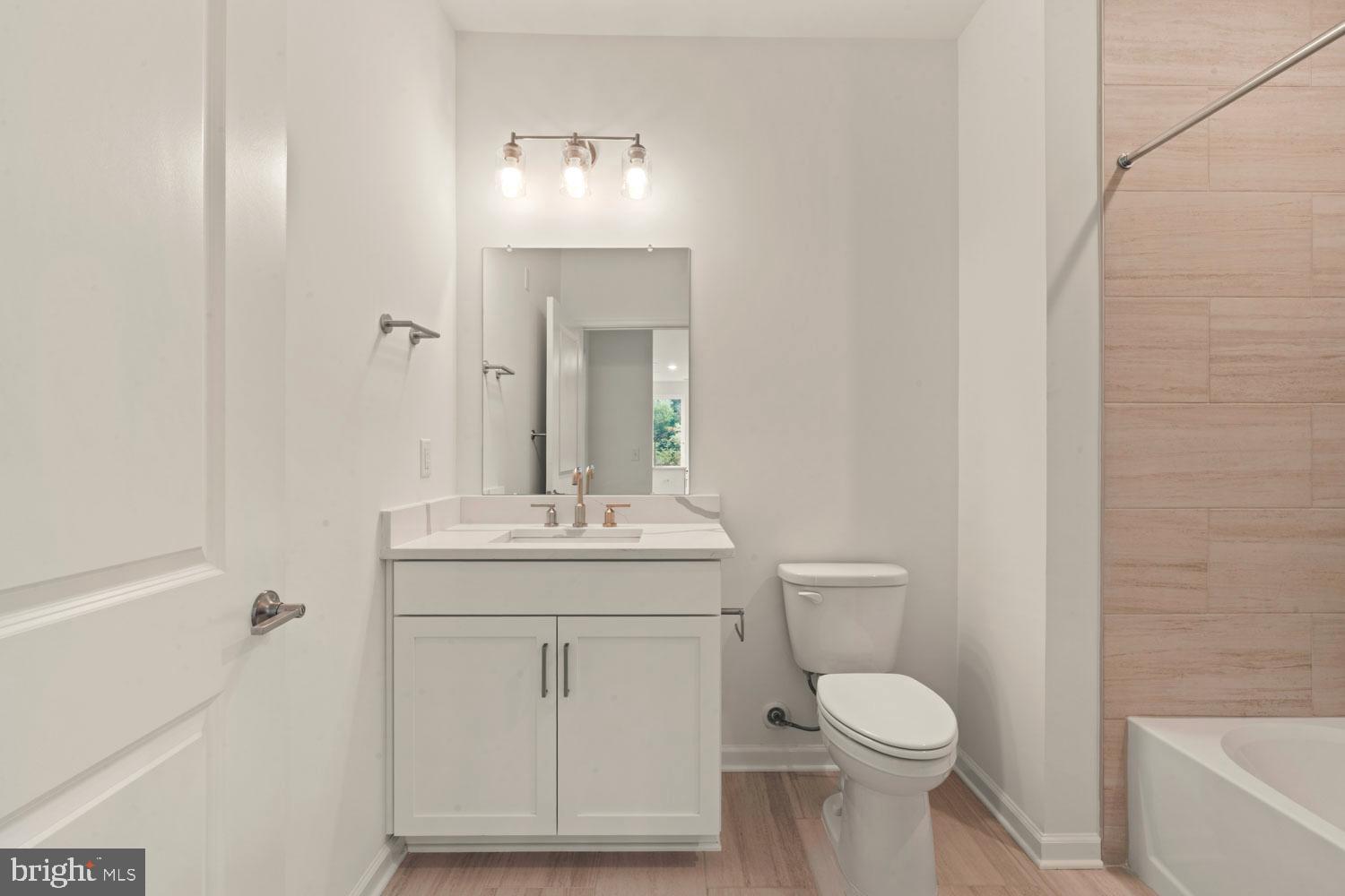 WASHINGTON PLACE - Residential