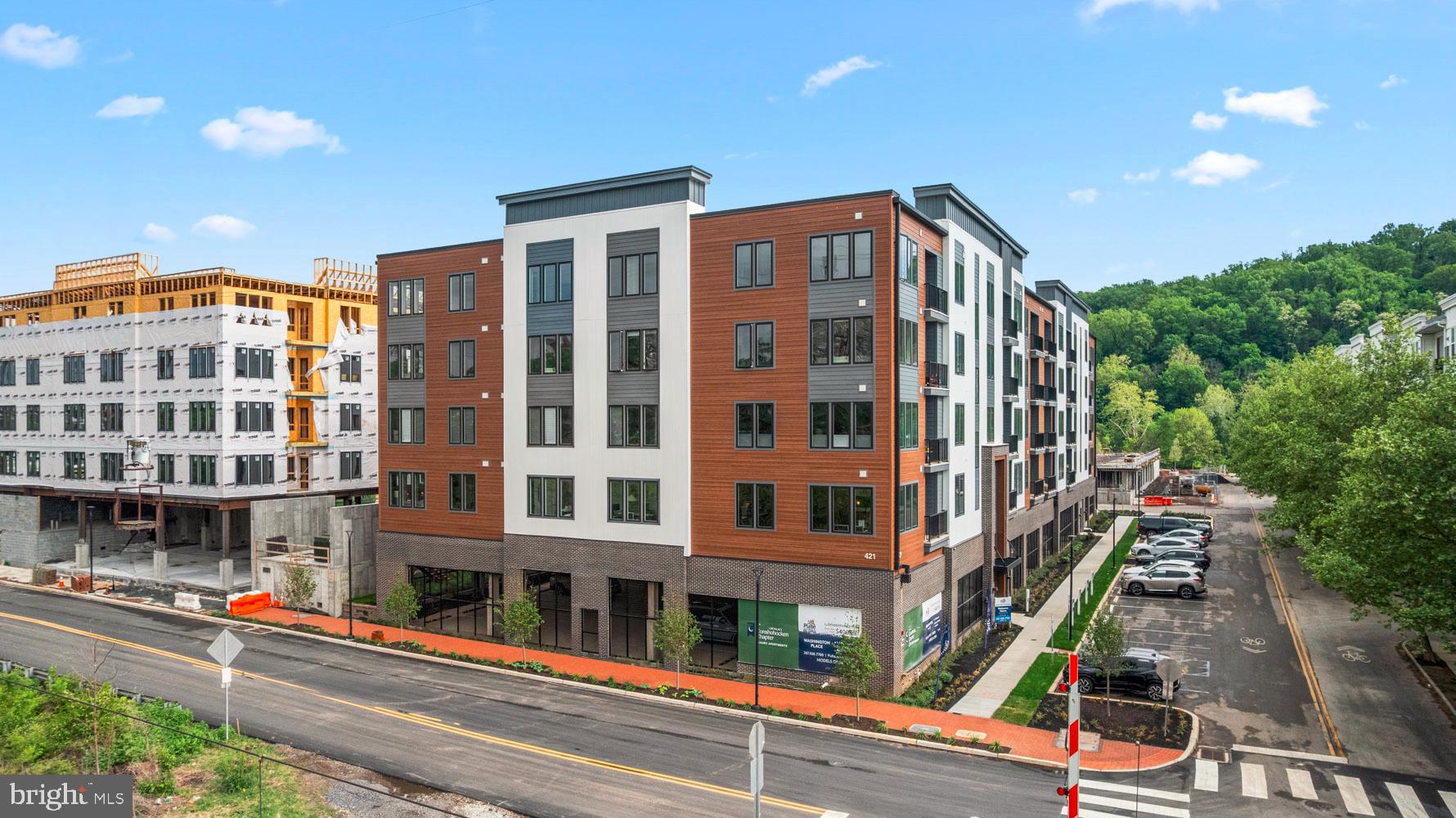 WASHINGTON PLACE - Residential
