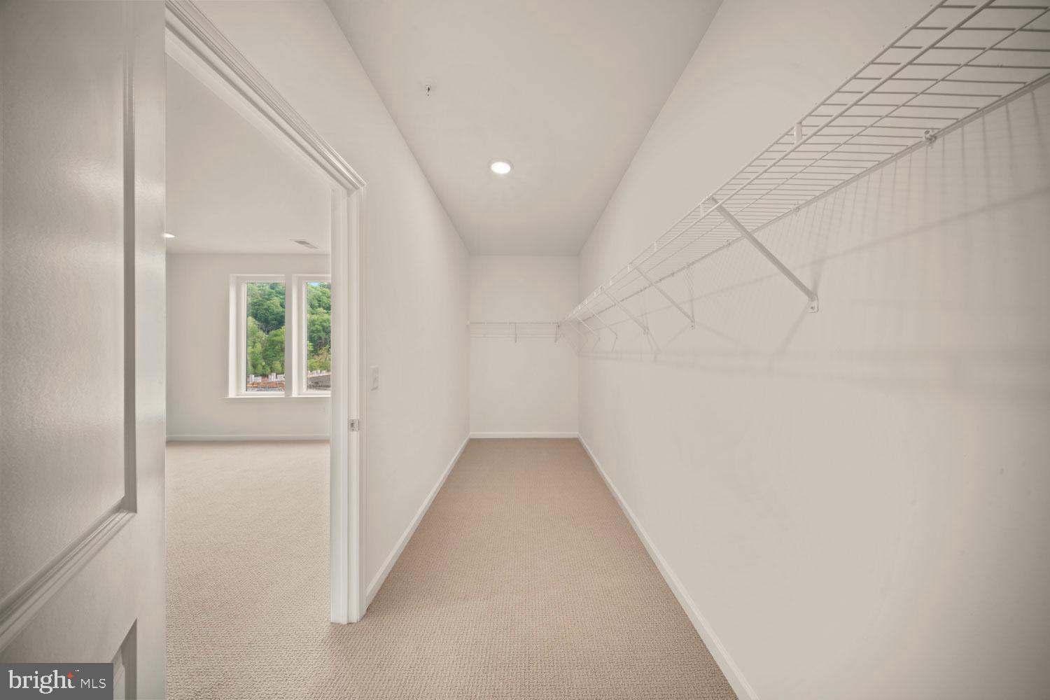 WASHINGTON PLACE - Residential