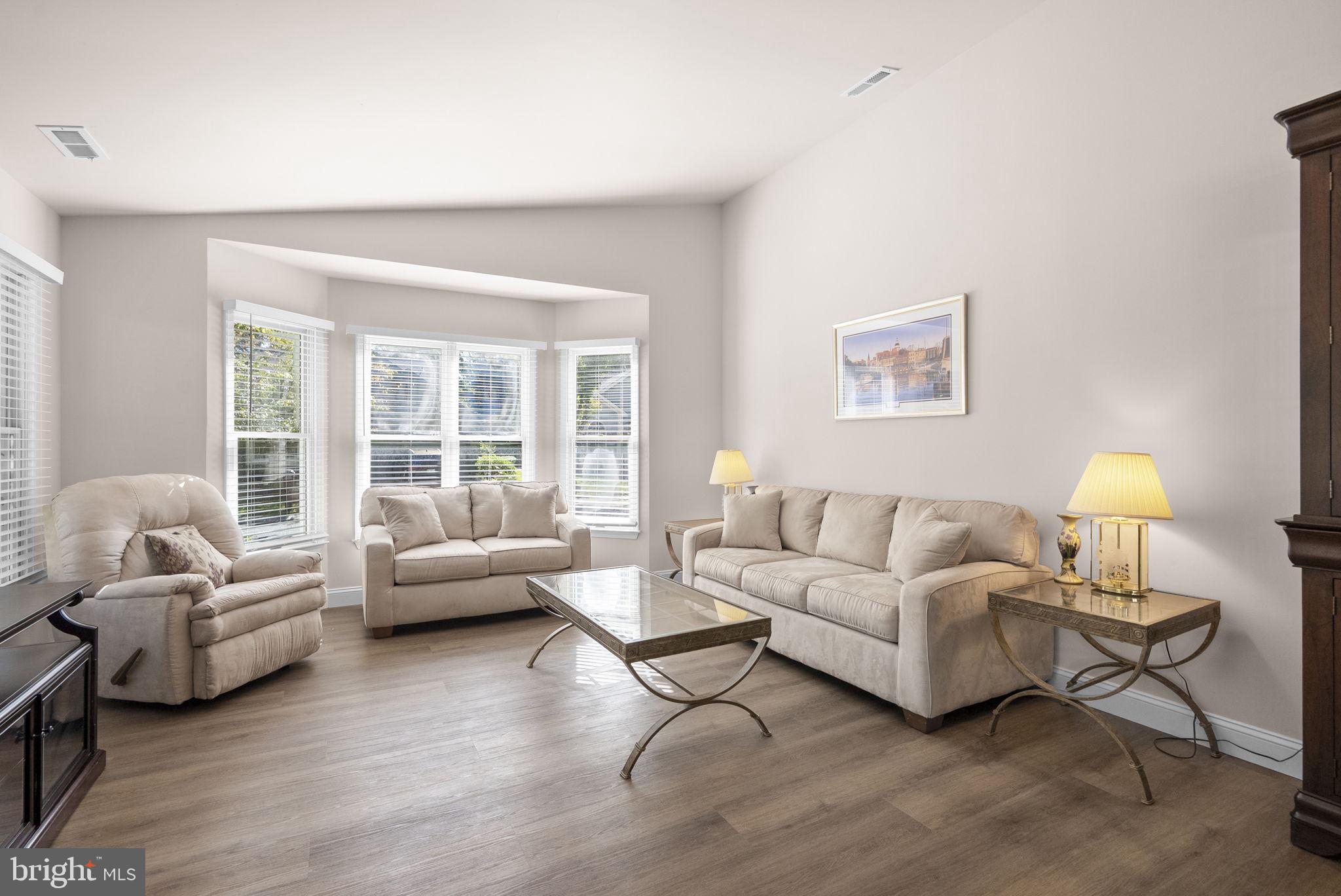 708 SYDNEY TERRACE