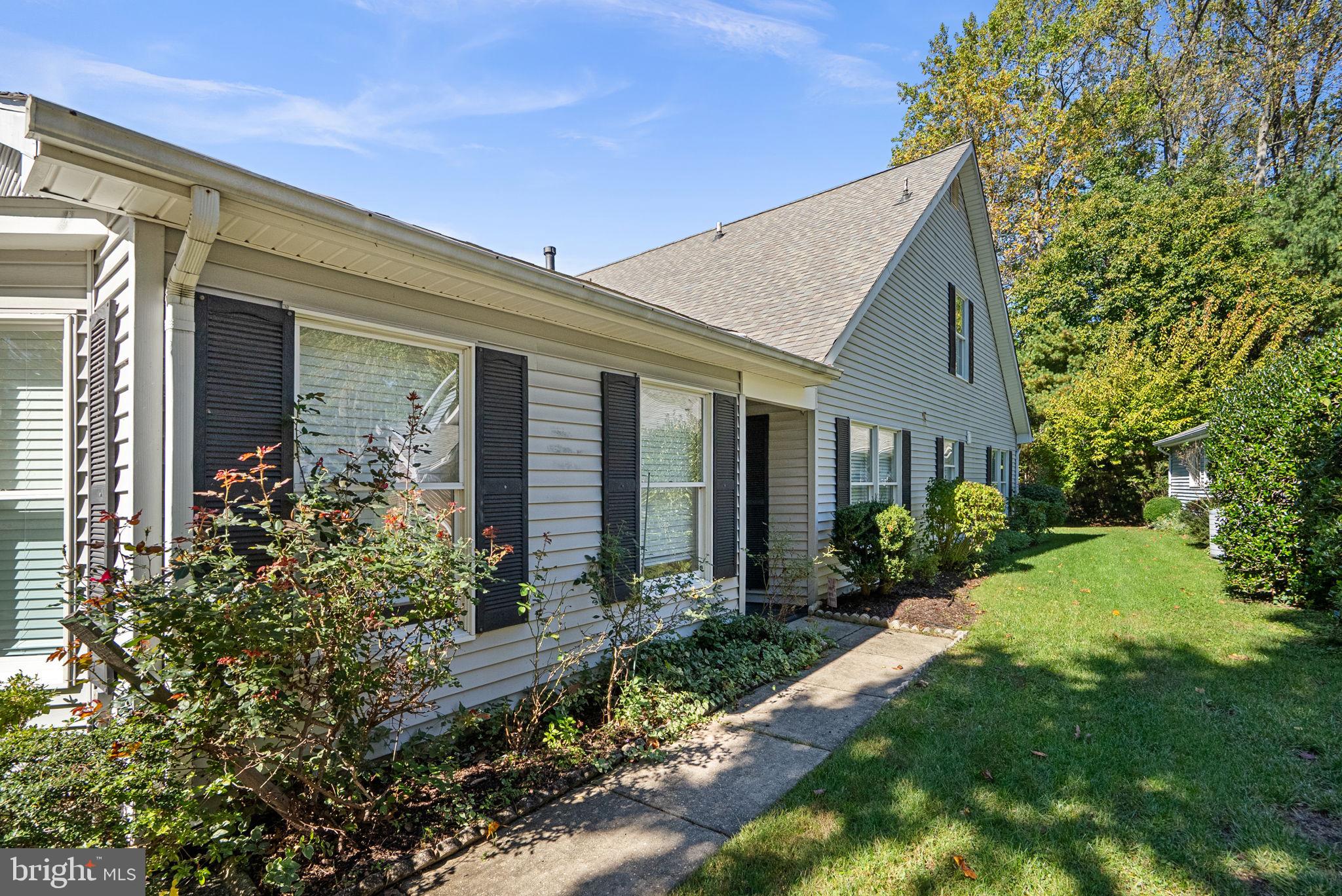 708 SYDNEY TERRACE