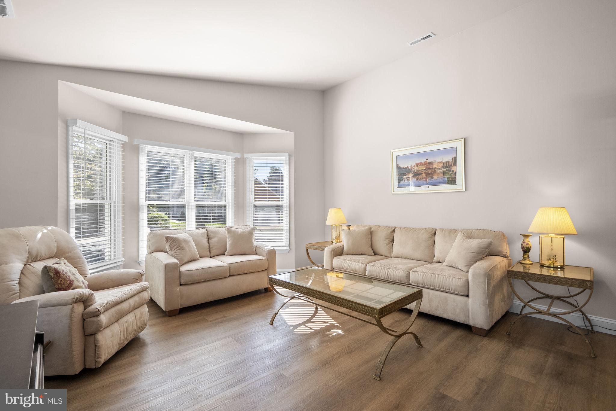 708 SYDNEY TERRACE