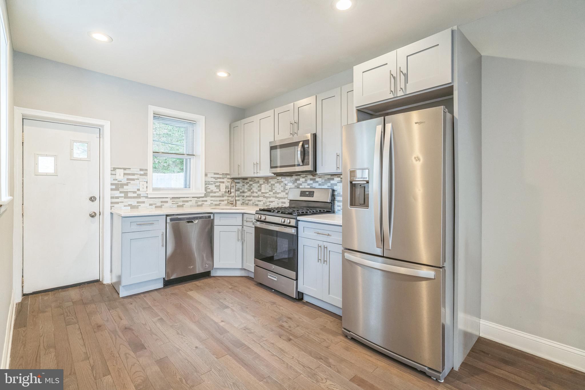 FORGOTTEN BOTTOM - Residential Lease