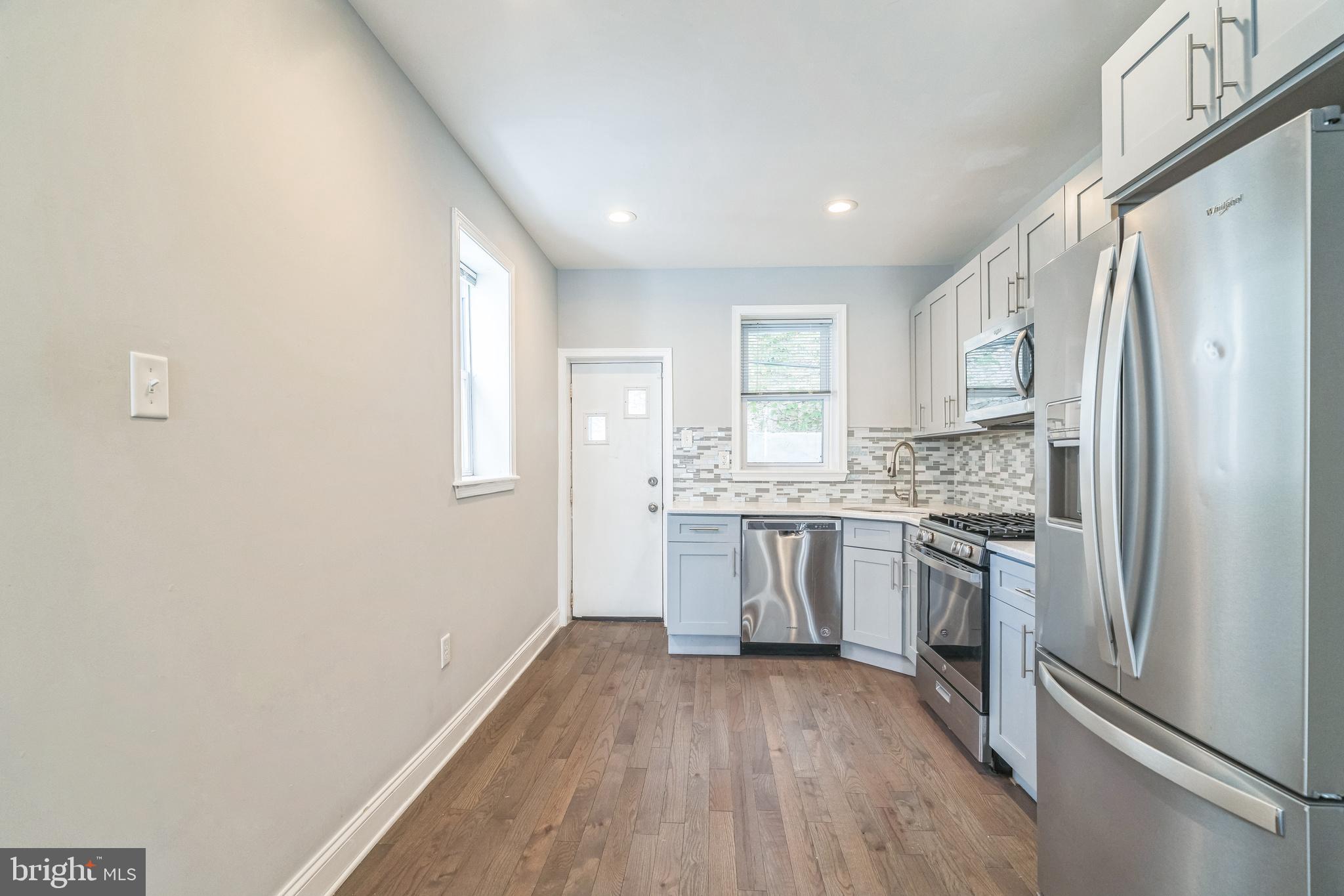 FORGOTTEN BOTTOM - Residential Lease