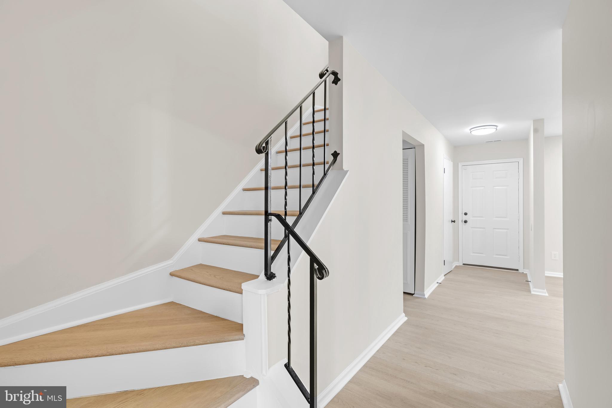 4190 PLEASANT MEADOW COURT 102B