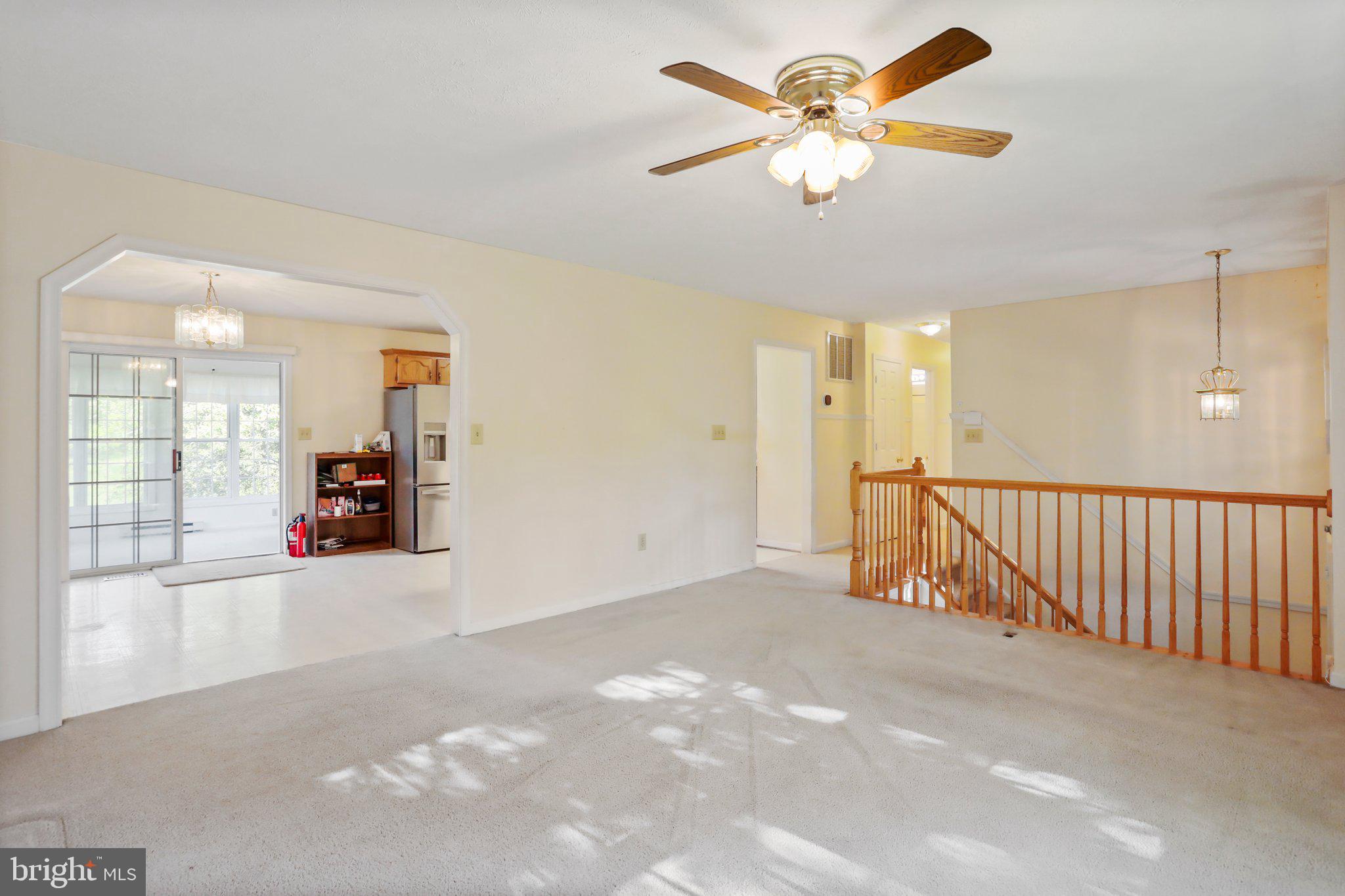 WILLIAMSBURG ESTATES - Residential