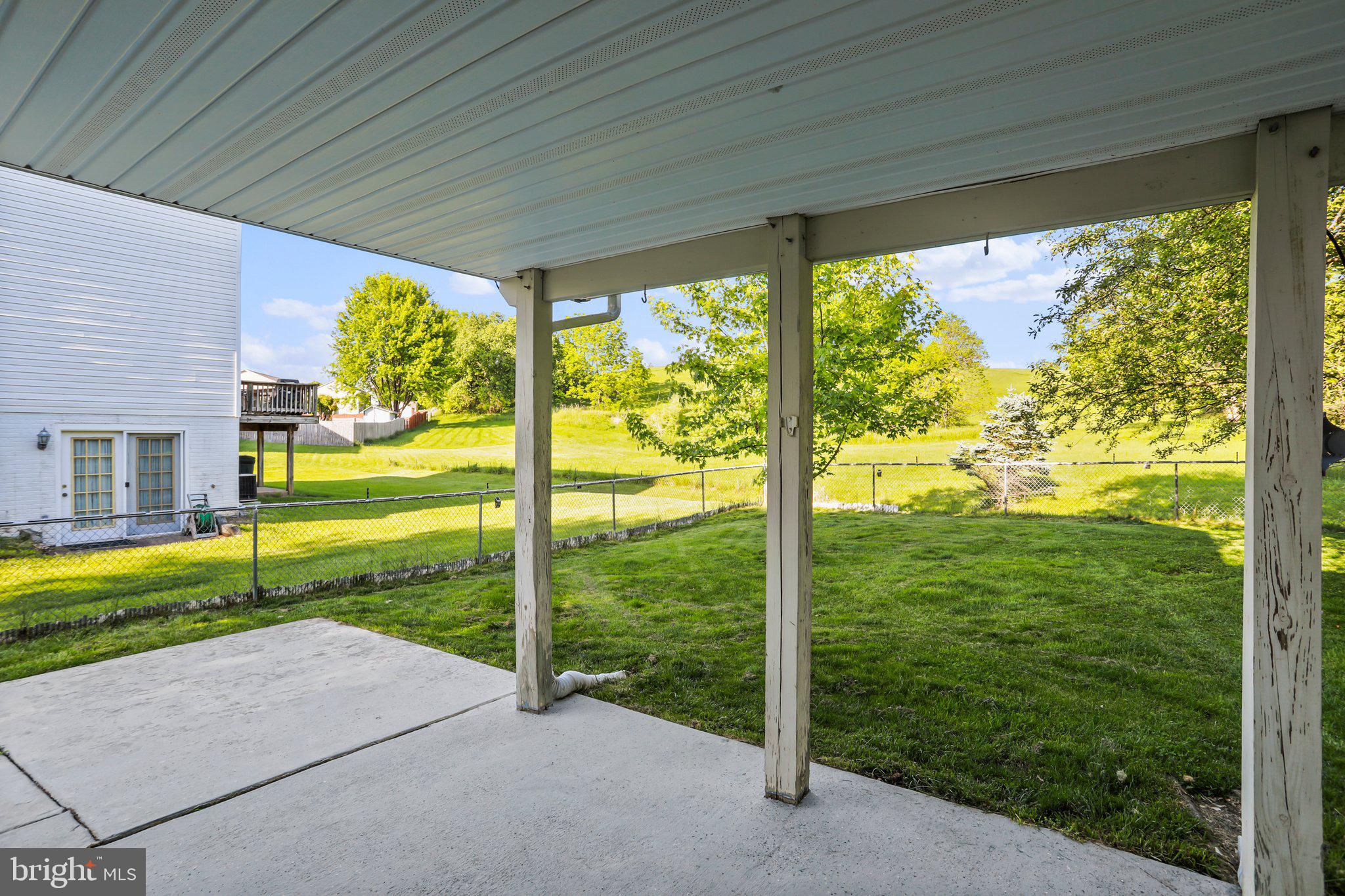 WILLIAMSBURG ESTATES - Residential