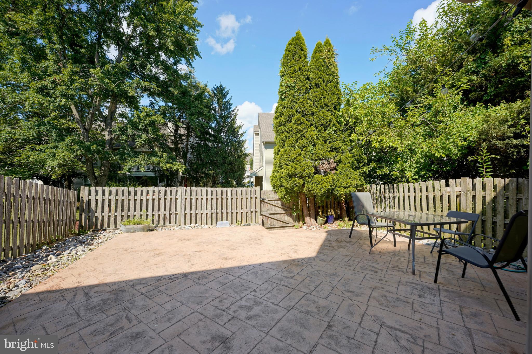 54 SANDHURST DRIVE