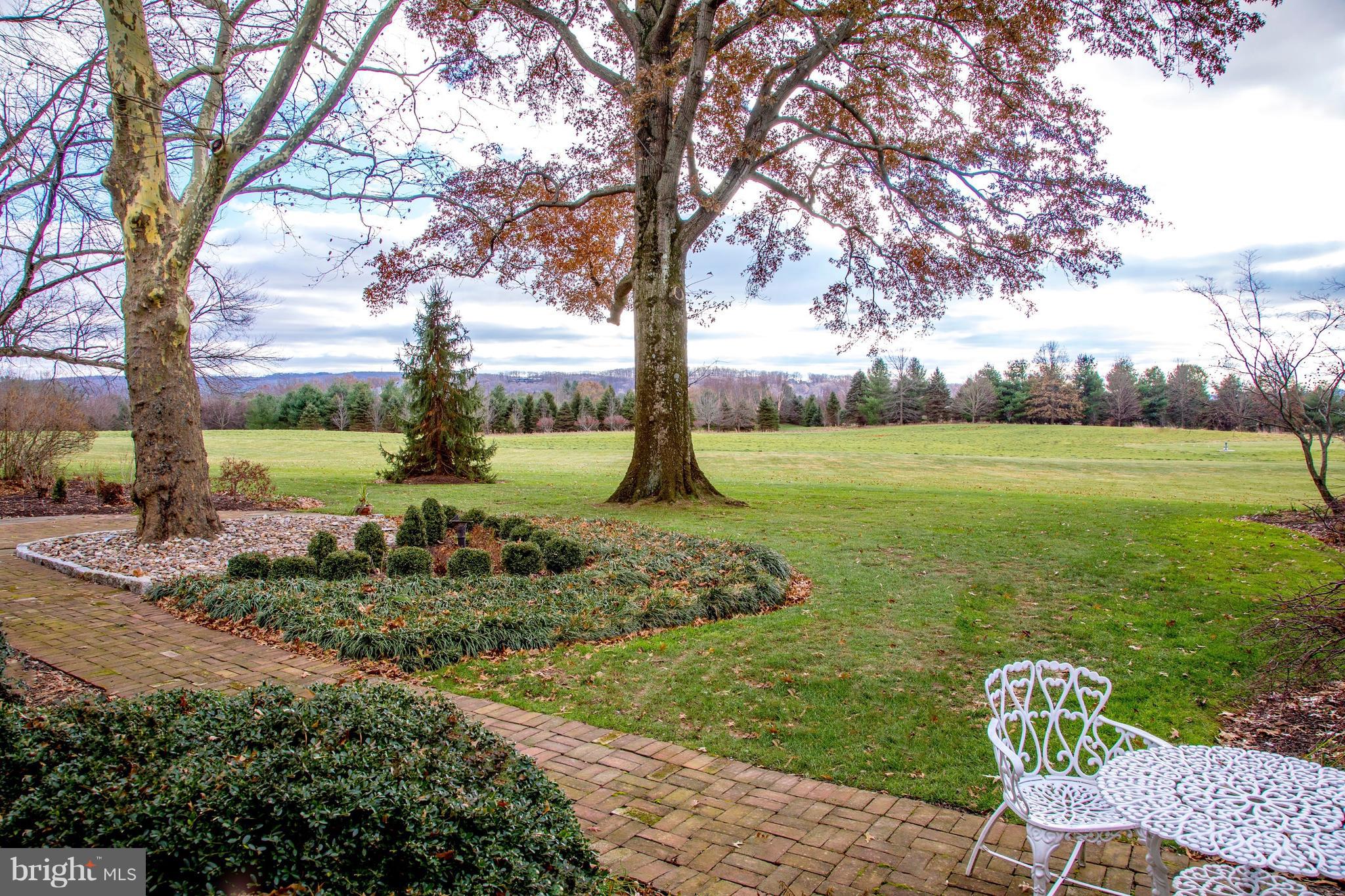 SAUCON VALLEY GARDEN - Residential