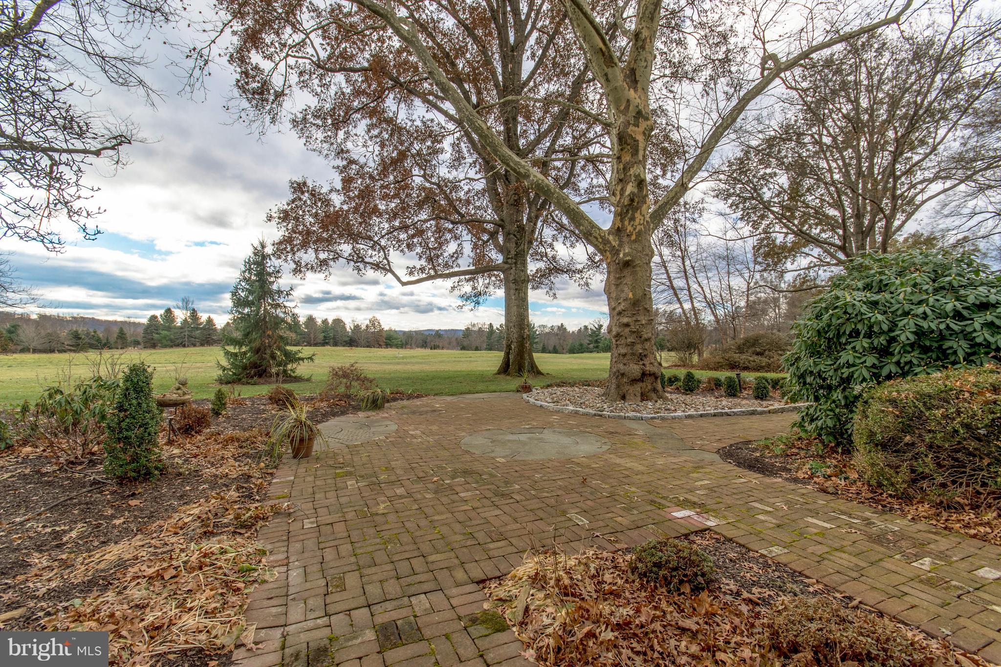 SAUCON VALLEY GARDEN - Residential