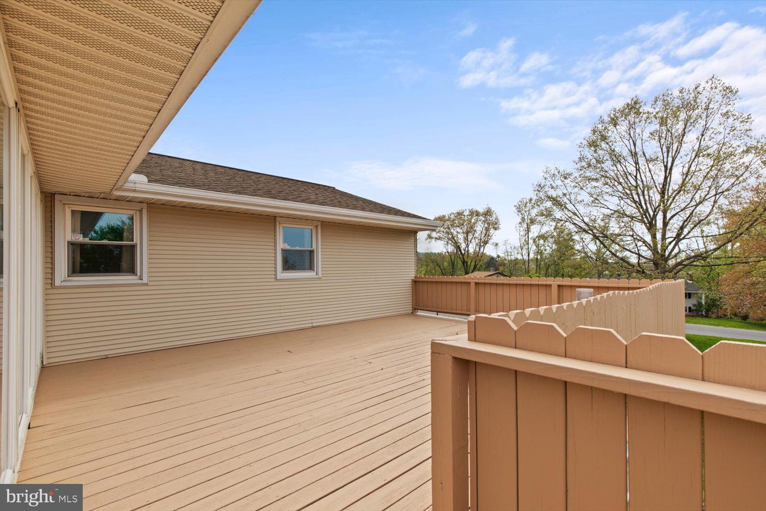 SUNSET ACRES - Residential