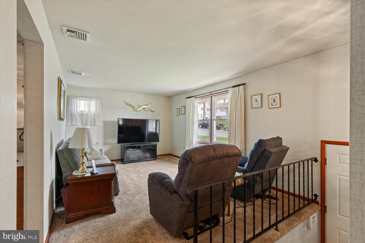 SUNSET ACRES - Residential