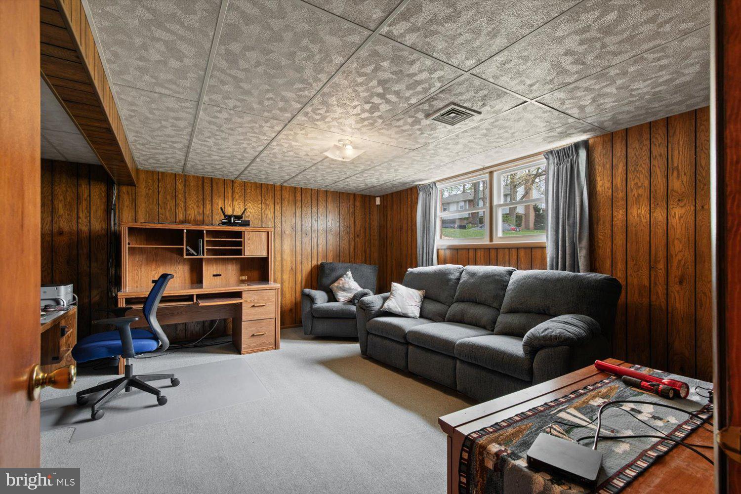 SUNSET ACRES - Residential