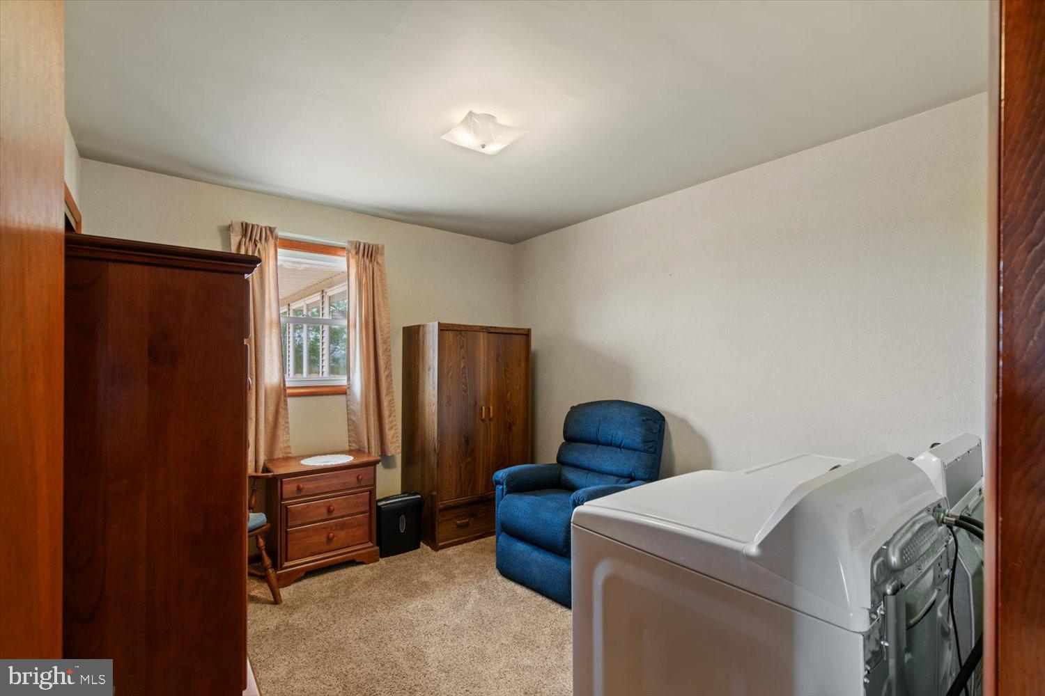 SUNSET ACRES - Residential