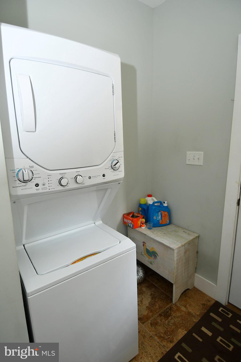 SLEEPY CREEK ORCHARD - Residential