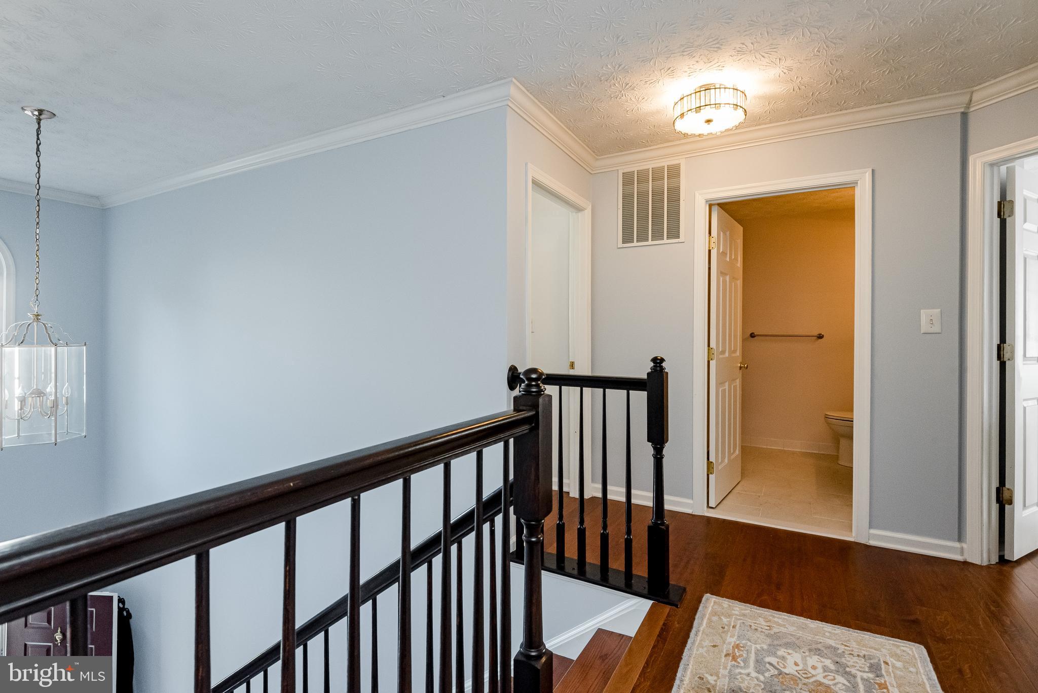 FOX CHASE - Residential