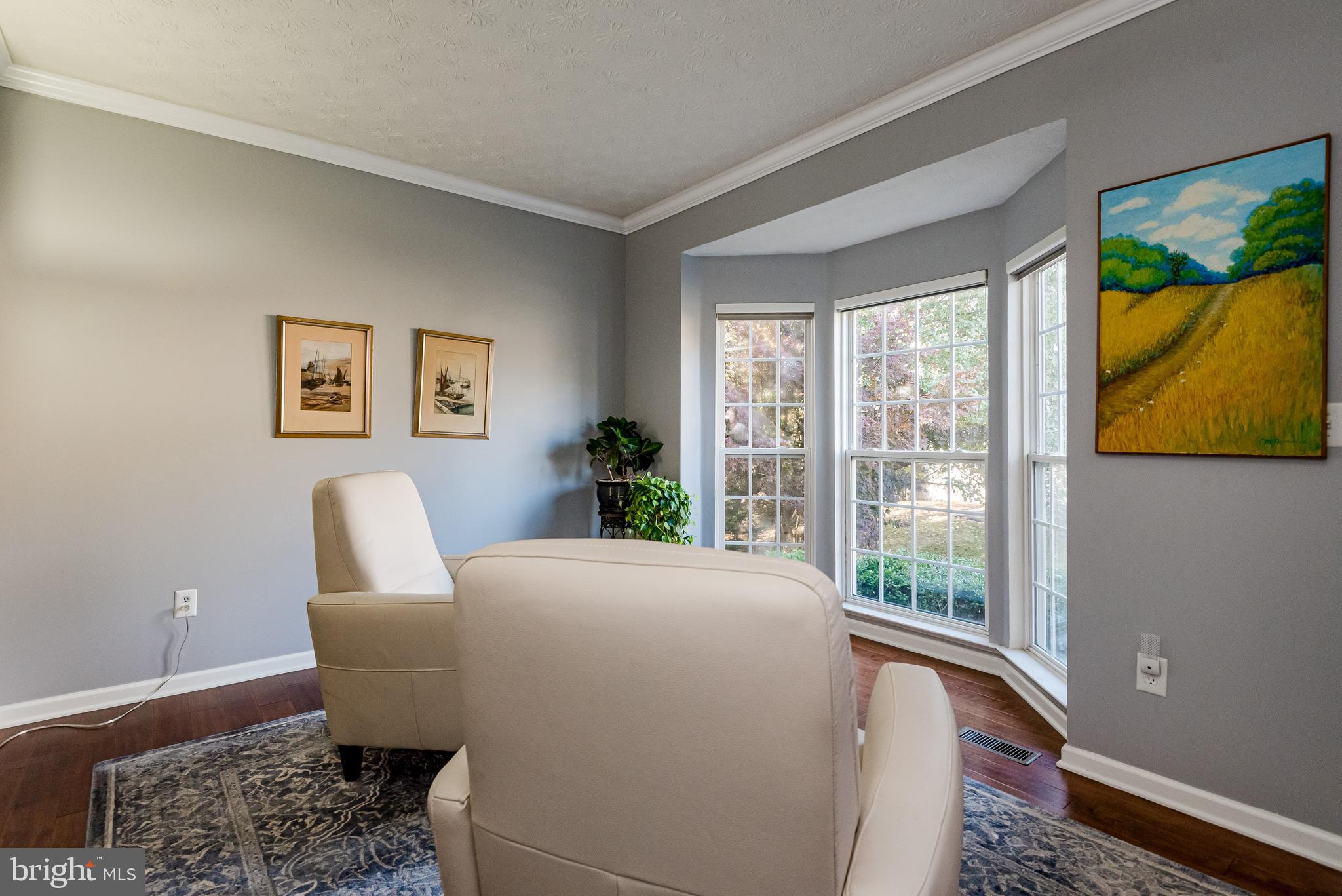 FOX CHASE - Residential