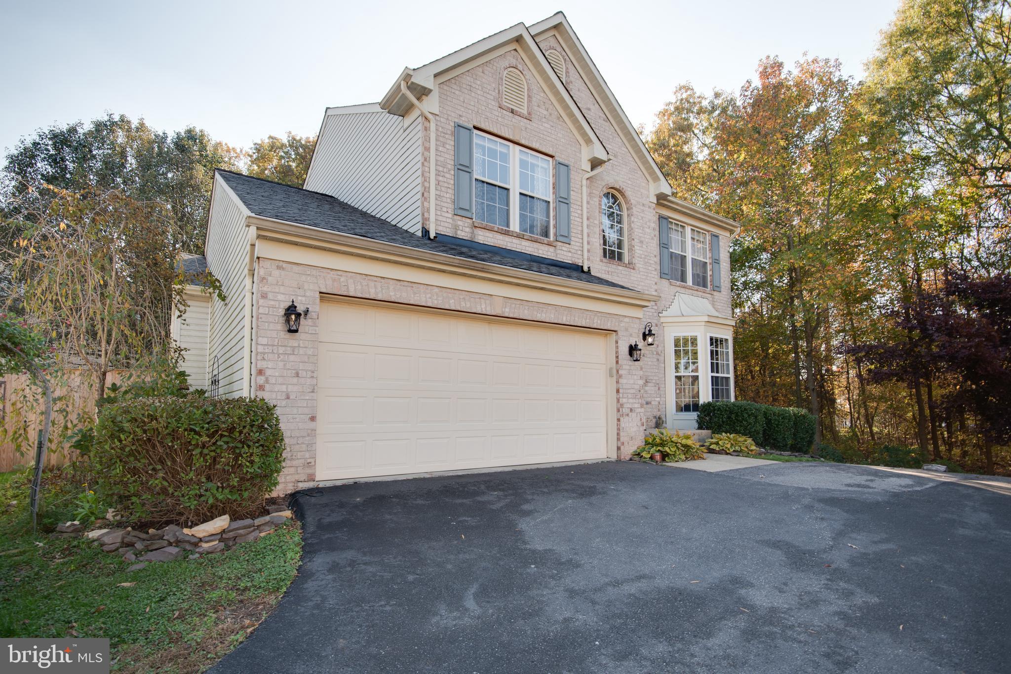 FOX CHASE - Residential