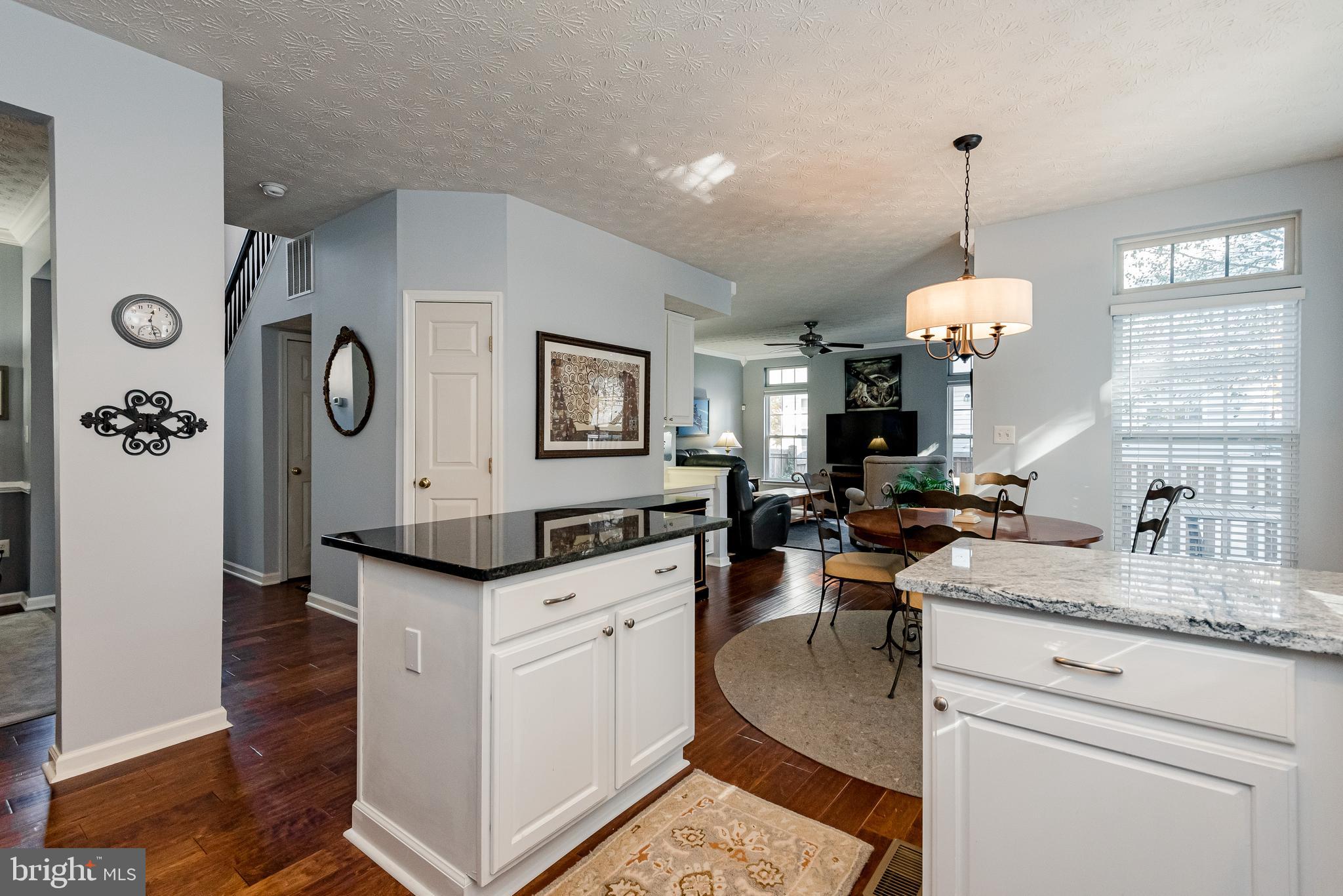 FOX CHASE - Residential