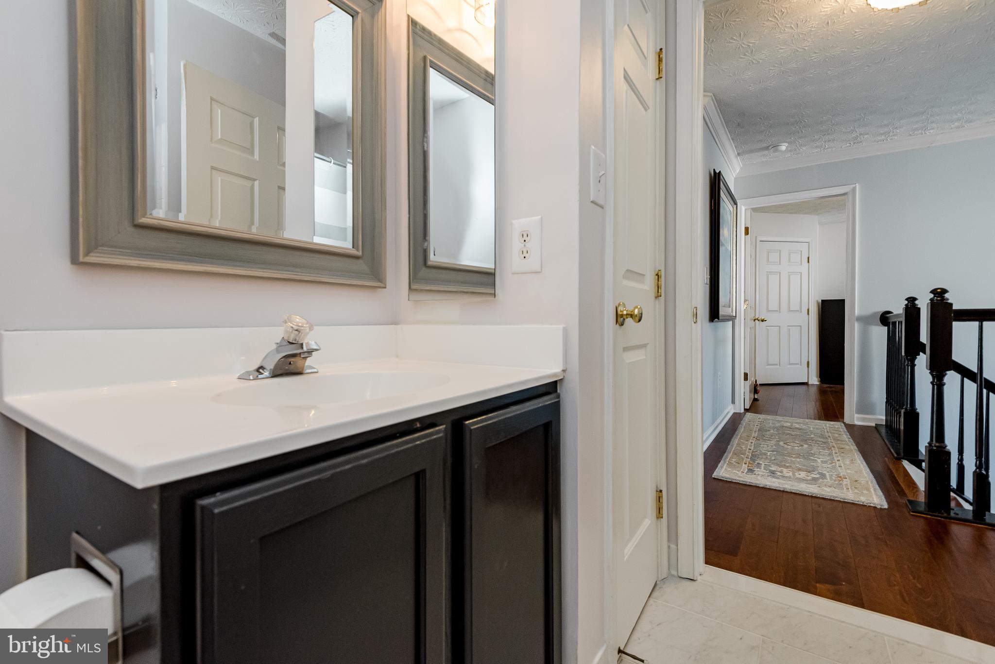 FOX CHASE - Residential