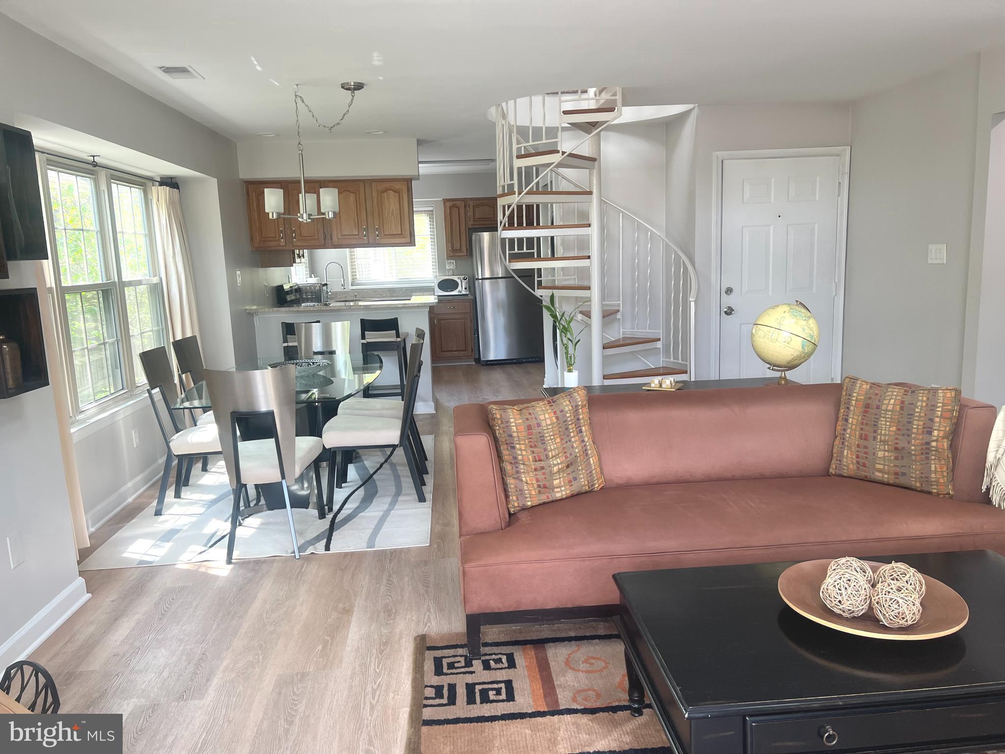 BENTLEY PLACE - Residential Lease