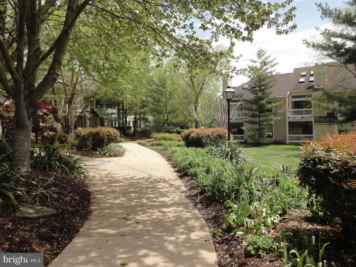 BENTLEY PLACE - Residential Lease