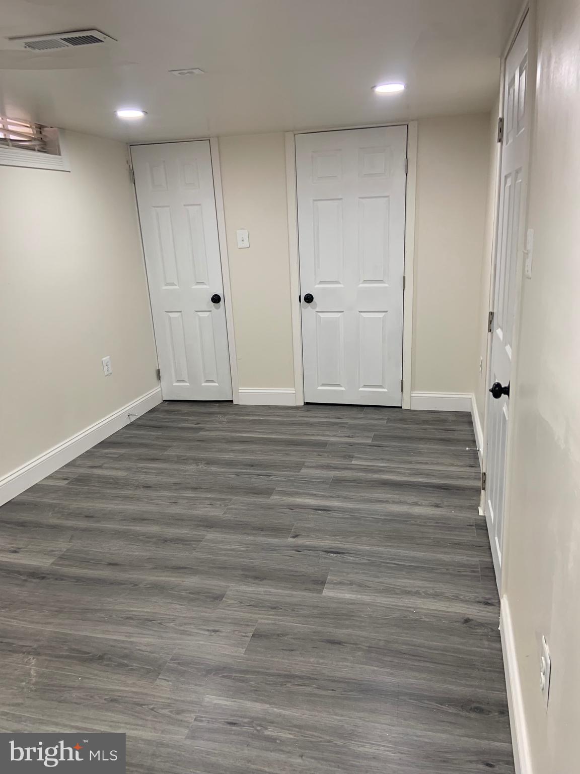 BROOKLYN PARK - Residential