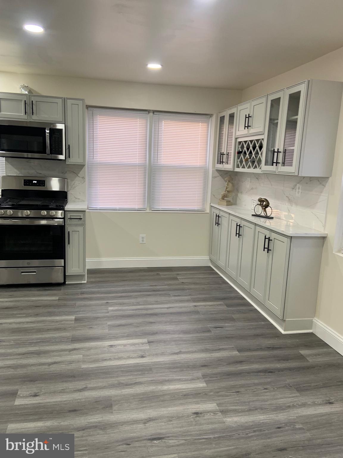 BROOKLYN PARK - Residential