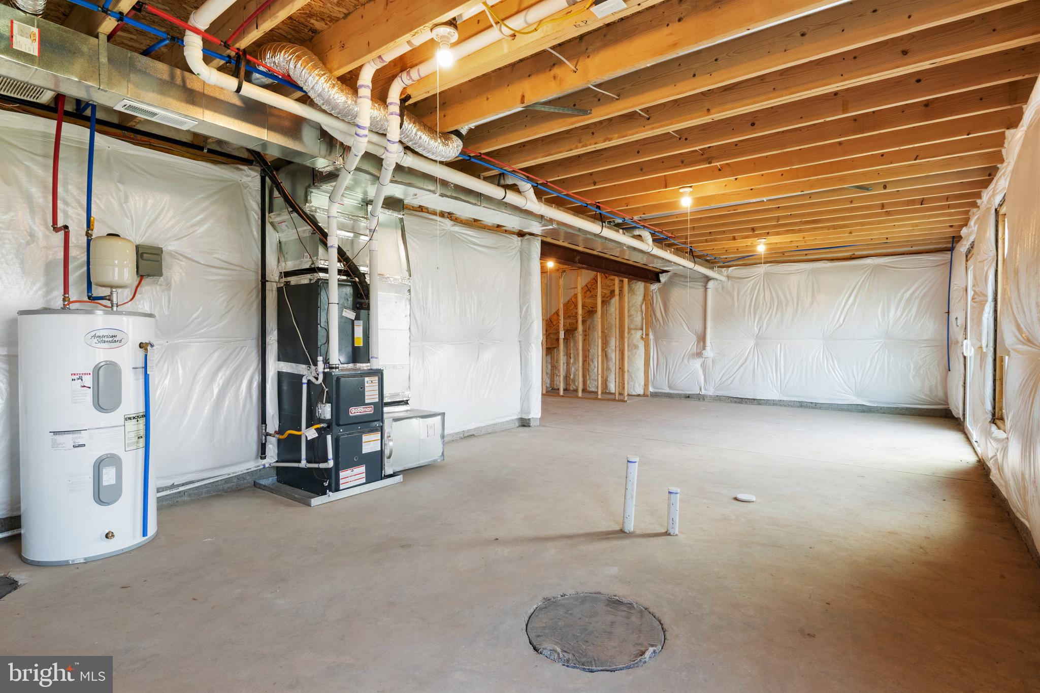 LEXINGTON ESTATES - Residential