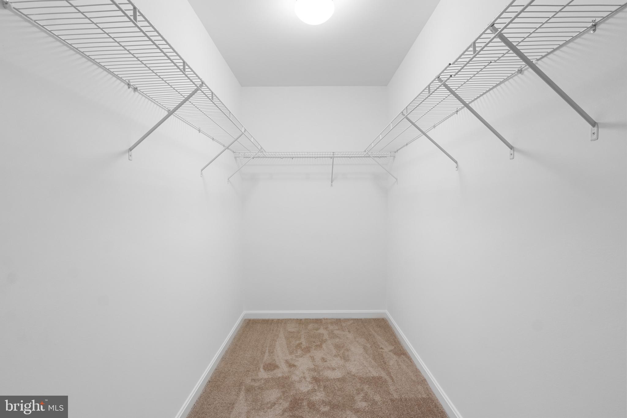 LEXINGTON ESTATES - Residential