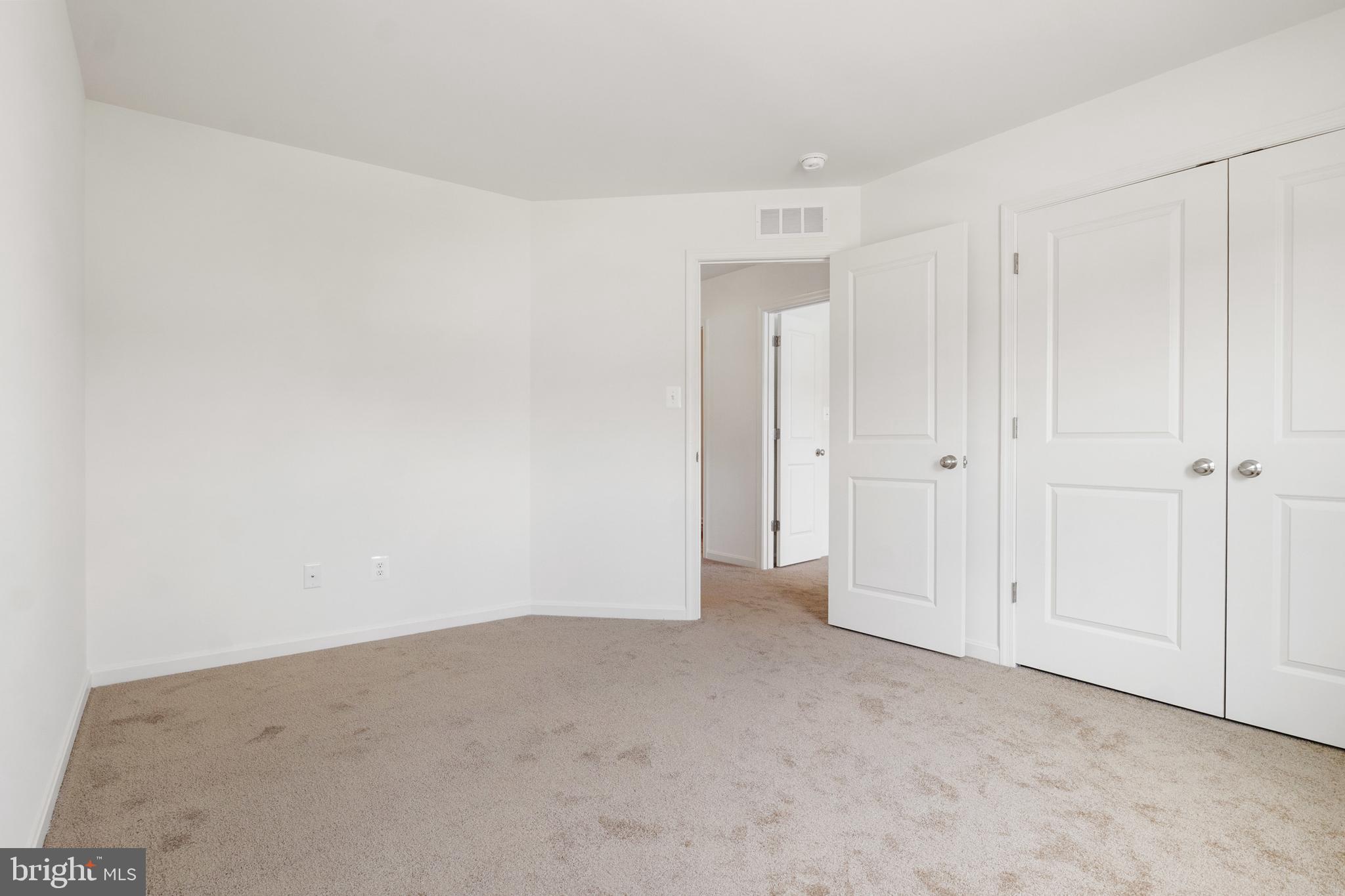 LEXINGTON ESTATES - Residential